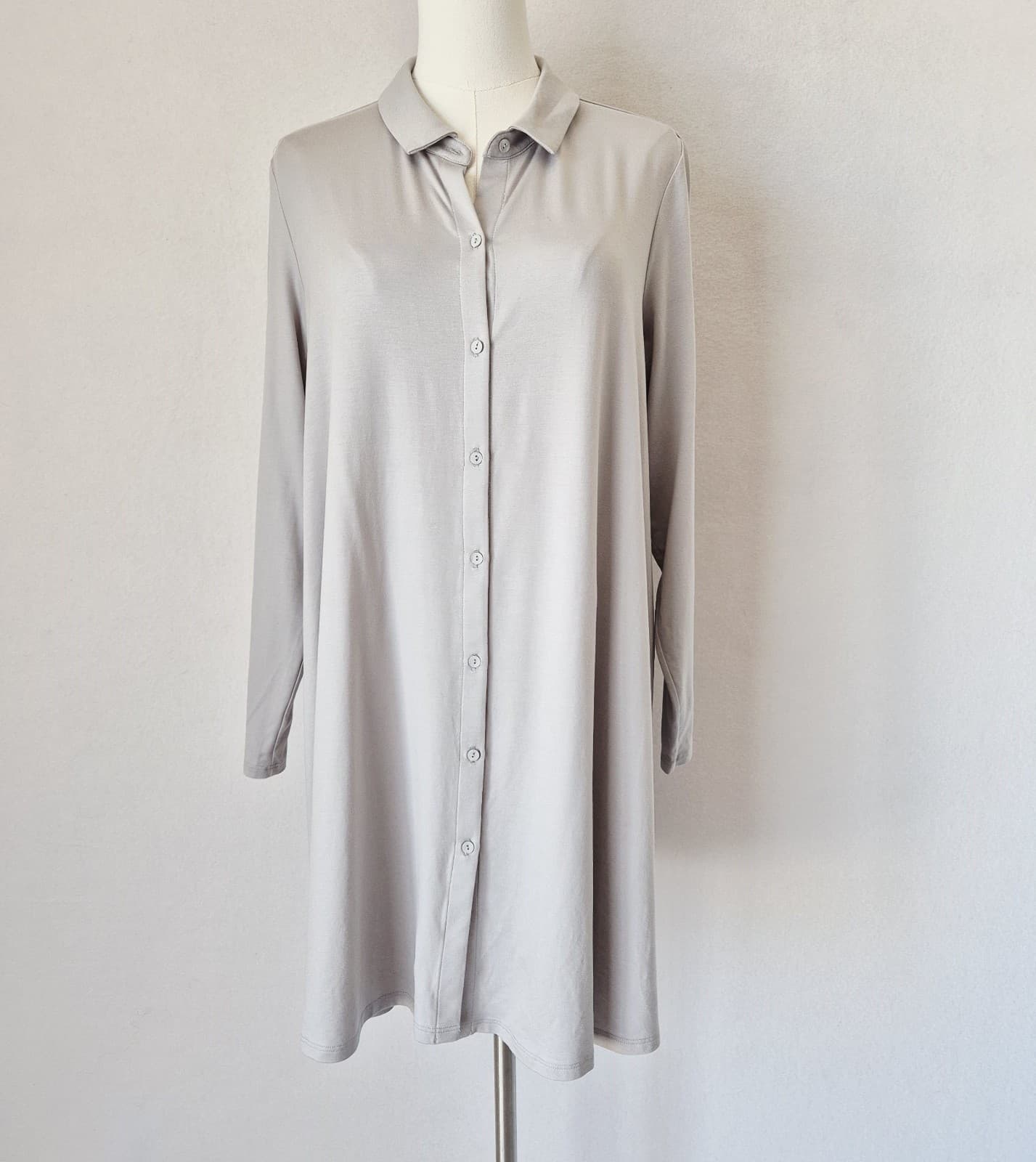 NWT EILEEN FISHER Classic Collar Tunic Shirt Long Sleeve Stretch Knit Grey Sz.L - Thumbnail 2