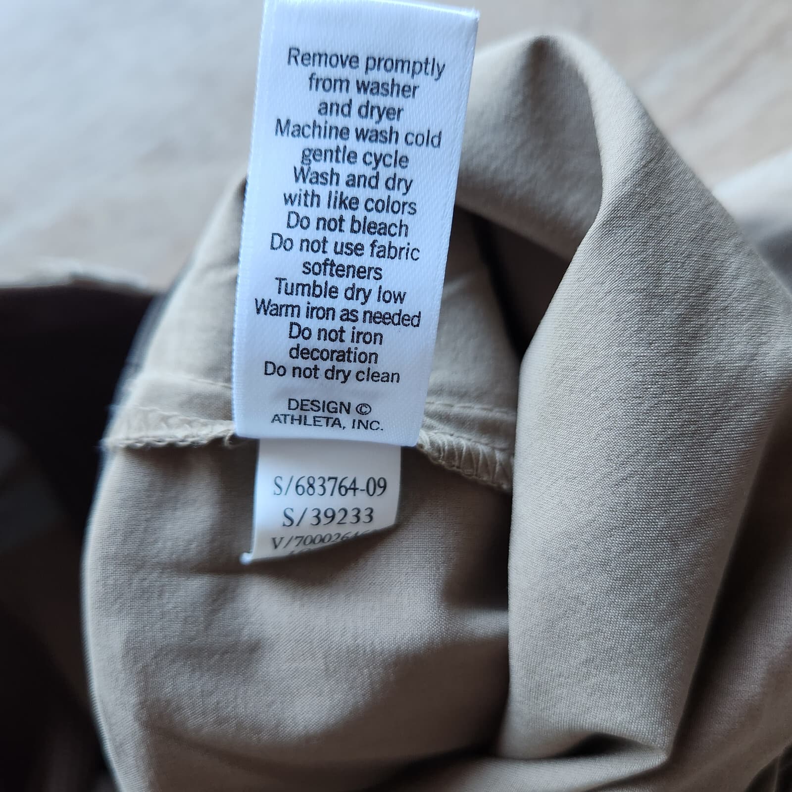 EUC Athleta Whatever Skort Zip Pocket Stretch Khaki Women's 6 - Thumbnail 12
