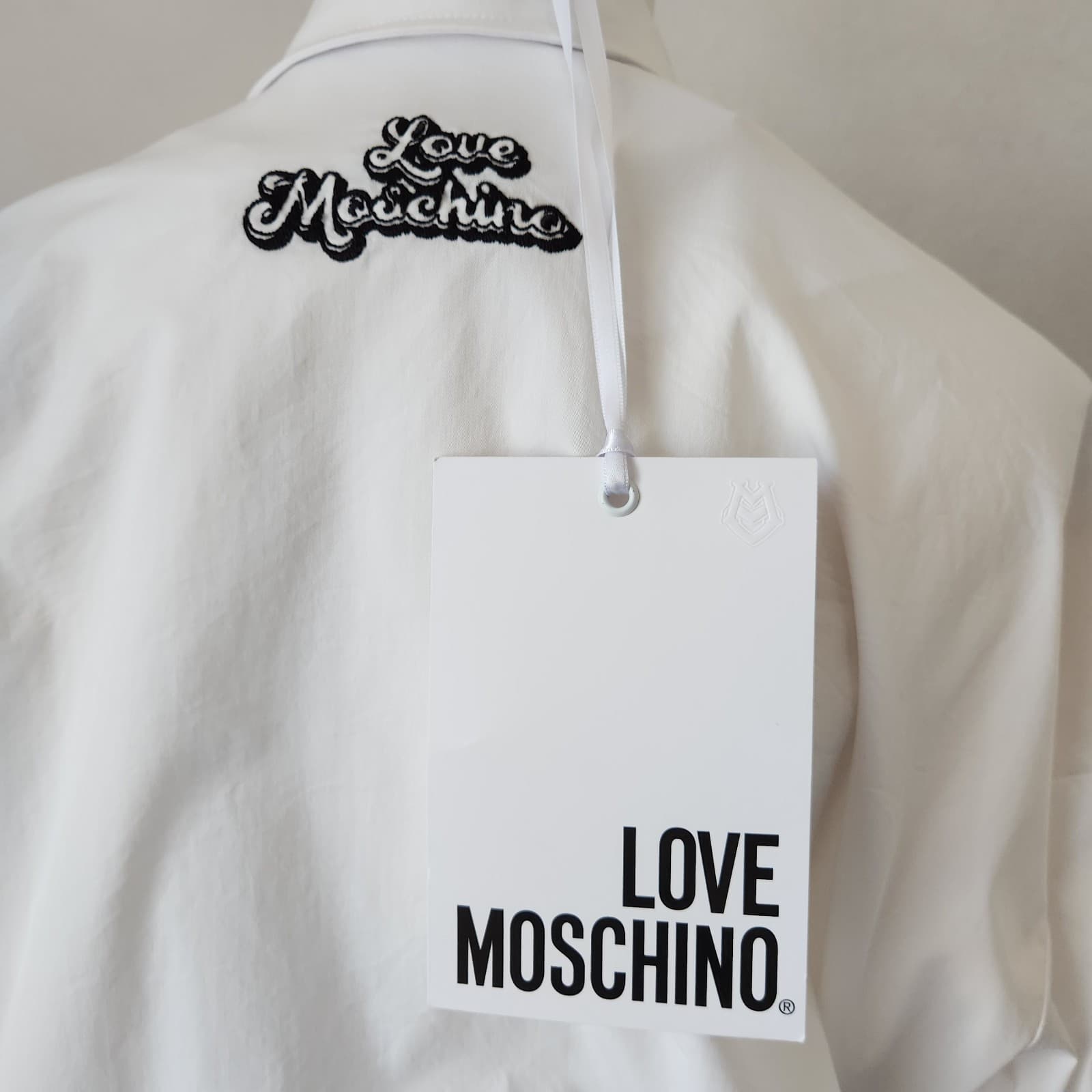 NWT LOVE MOSCHINO Belted Shirt Dress Snap Long Sleeve Stretch Cotton White US2 - Thumbnail 4