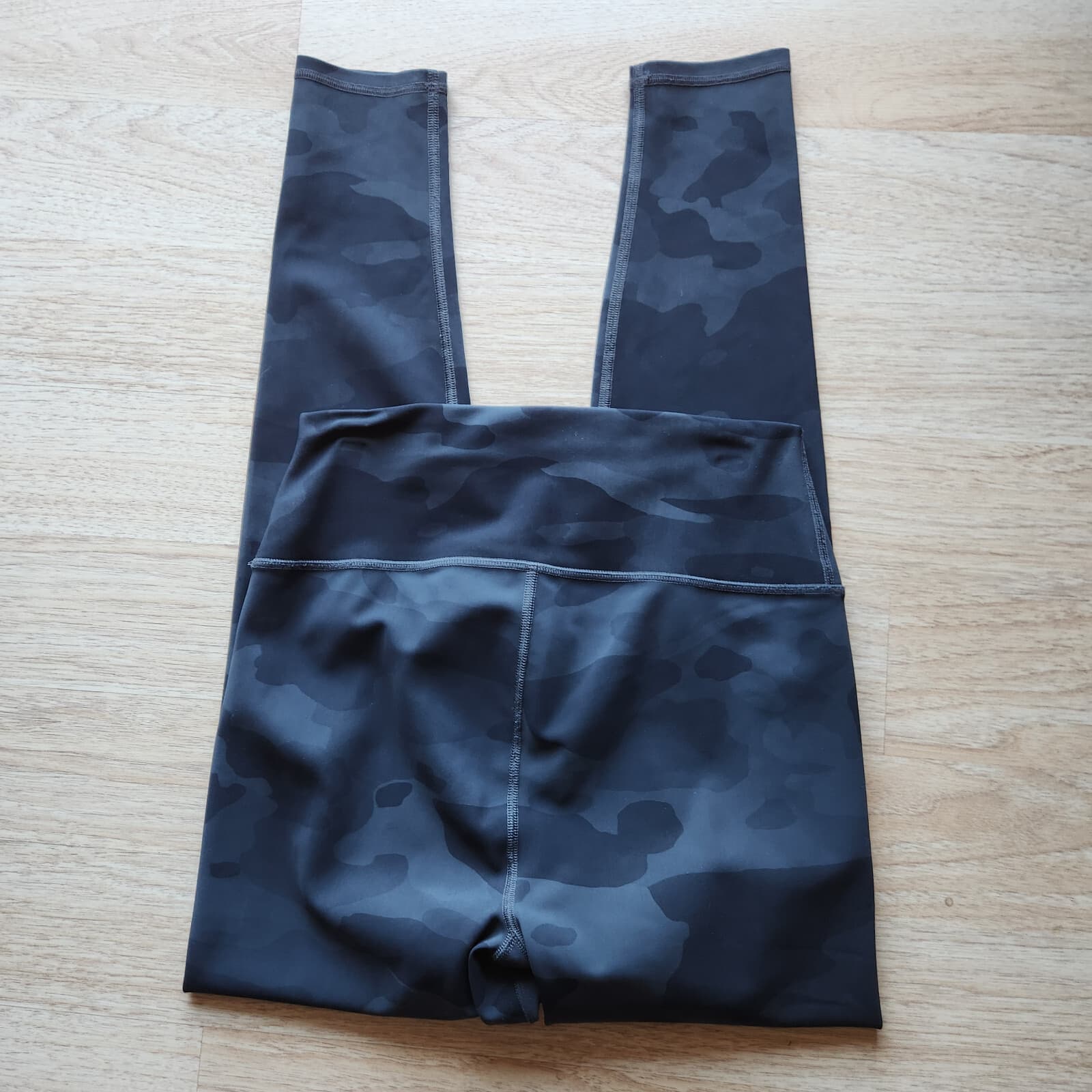 ALO YOGA High Waist Vapor Leggings Buttery-Soft Camouflage Black Grey Waist 28" - Thumbnail 7