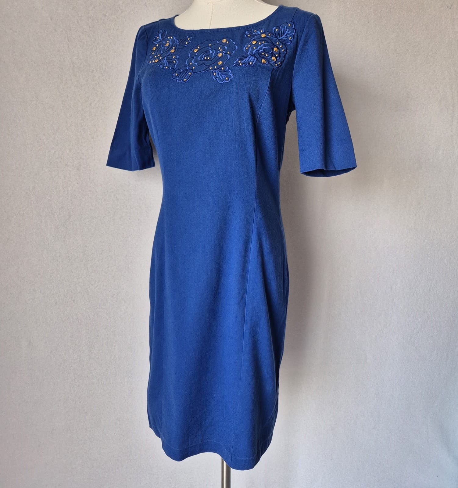 LOVE MOSCHINO Italy Floral Embroidered Studded Wool Blend Sheath Dress Blue US4 - Thumbnail 4