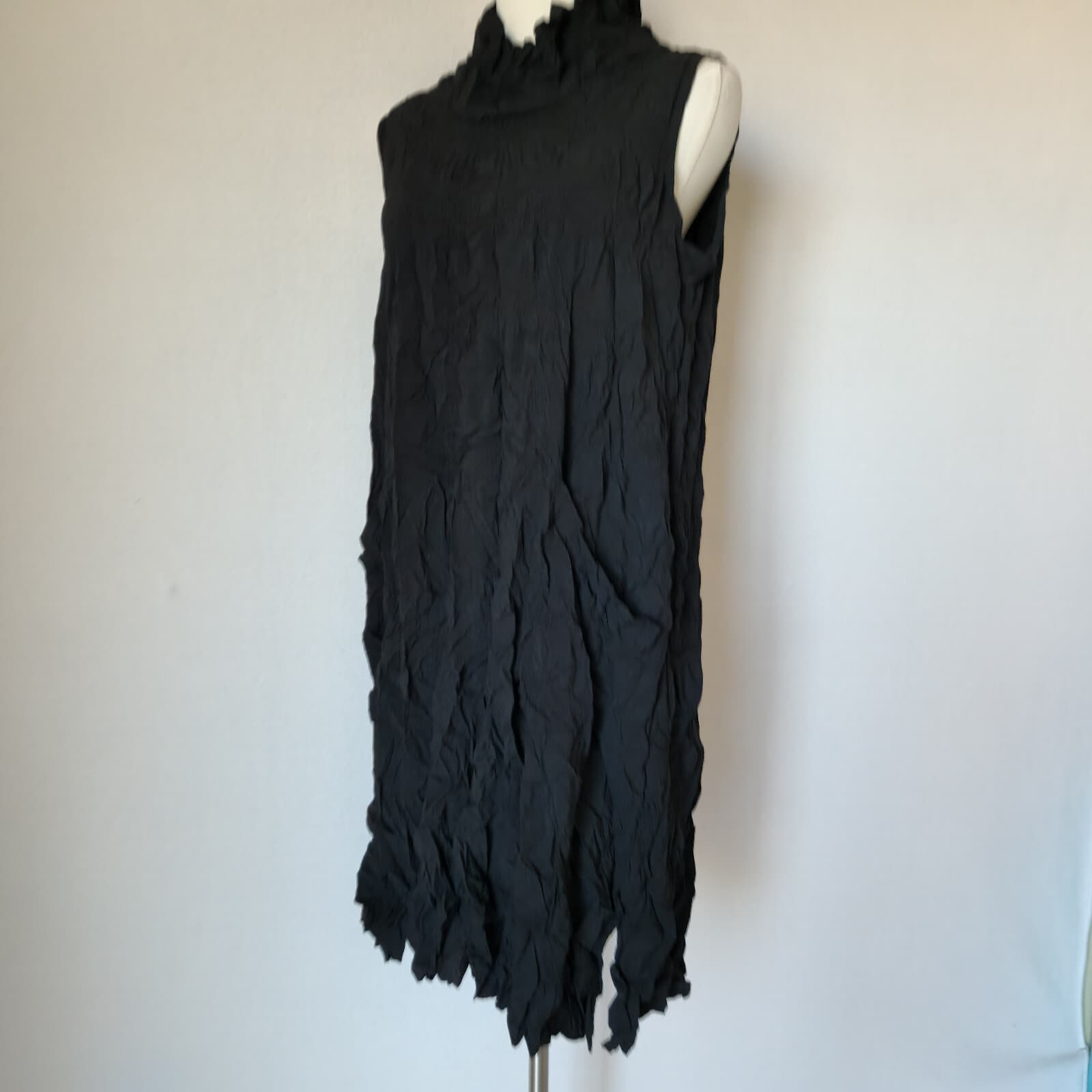 Chalet Et Ceci Leida Black Crinkle Tunic Dress Mockneck Sleeveless Pocket Sz.XS - Thumbnail 6