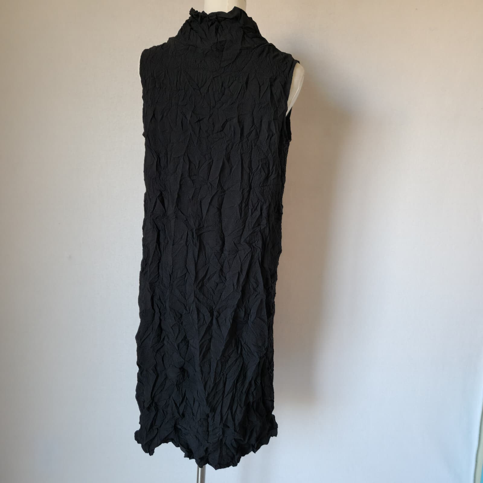 Chalet Et Ceci Leida Black Crinkle Tunic Dress Mockneck Sleeveless Pocket Sz.XS - Thumbnail 10