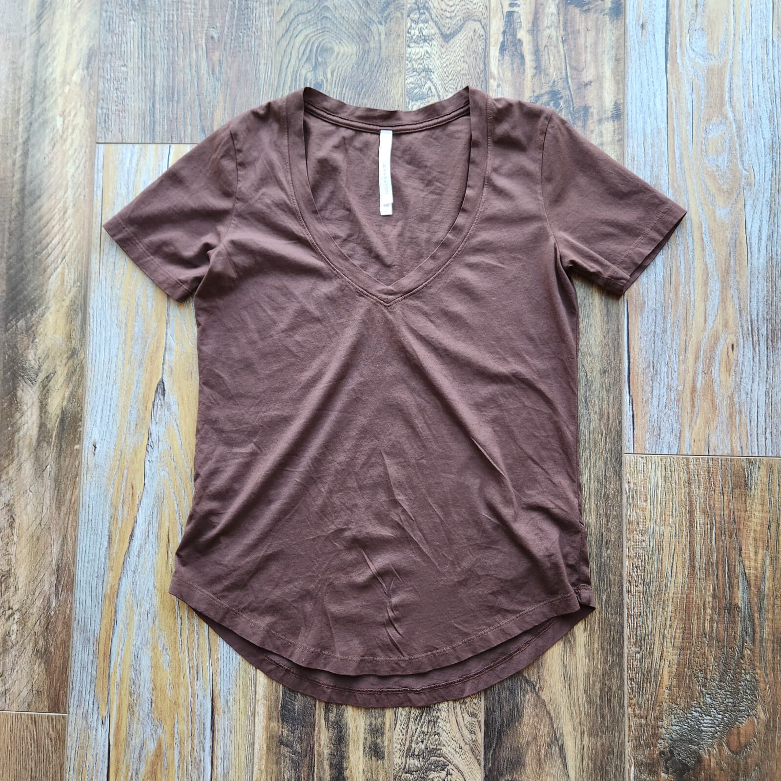 Aritzia The Group Babaton Deep V-Neck Tee-Shirt Short Sleeve Brown Women's 2XS - Thumbnail 3