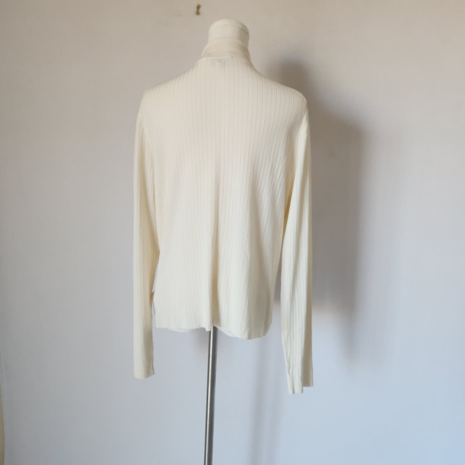 Ted Baker Meenaa Collared Cardigan Gold Button Ribbed Knit Ivory Viscose Sz.4/M - Thumbnail 9