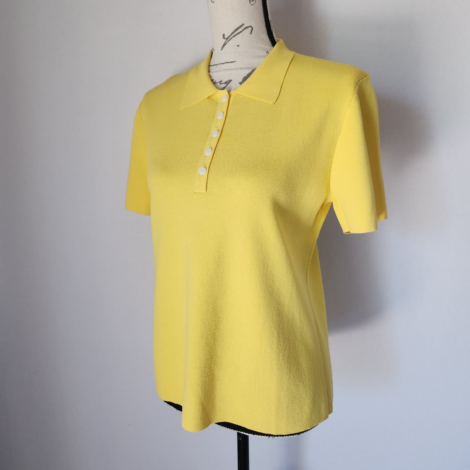 Vintage Chico's Design Polo Shirt Short Sleeve Viscose Blend Knit Yellow Size 1 - Thumbnail 2