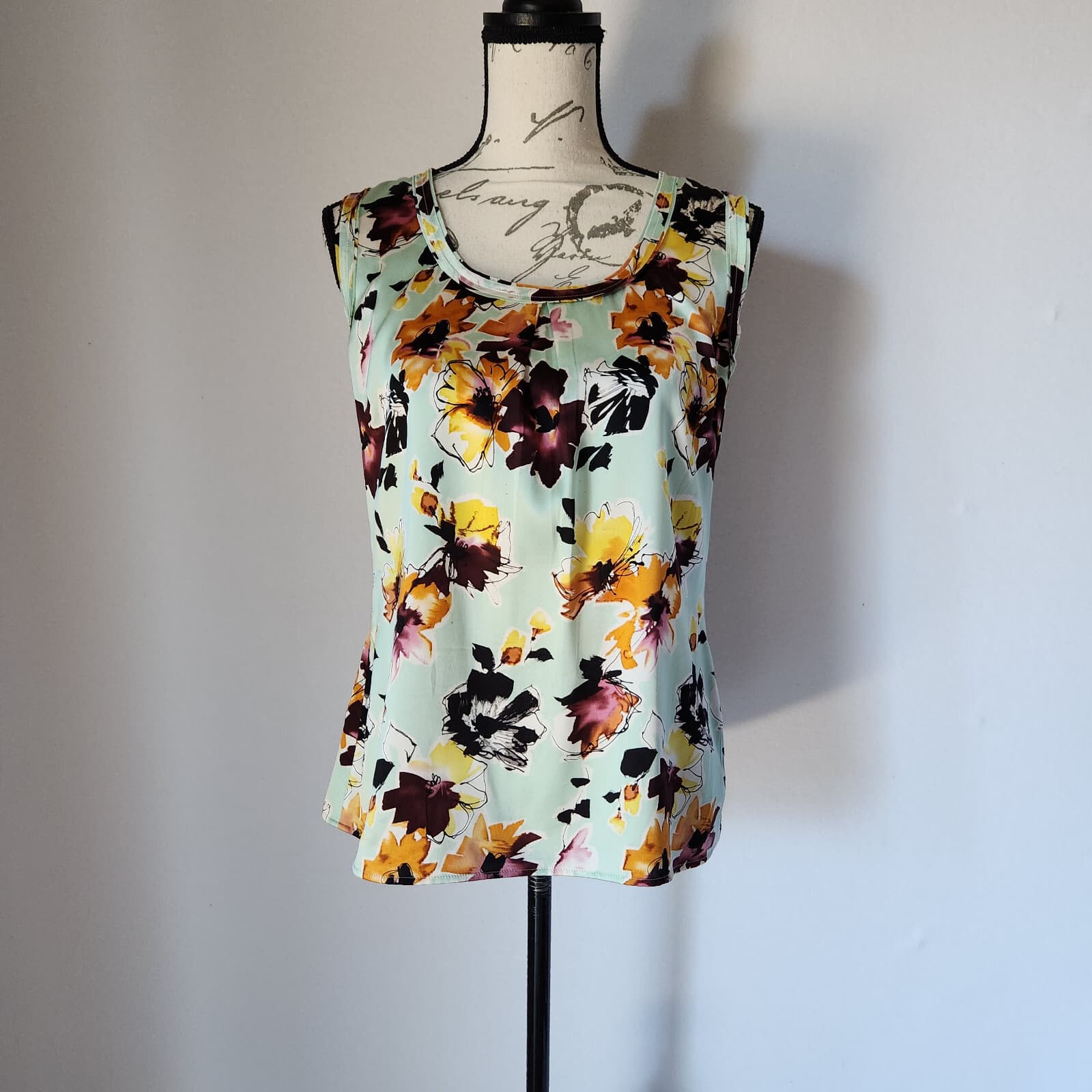 ST.JOHN 100% Silk Satin Floral Women Small Top Sleeveless Scoop Neck Multicolor - Thumbnail 2