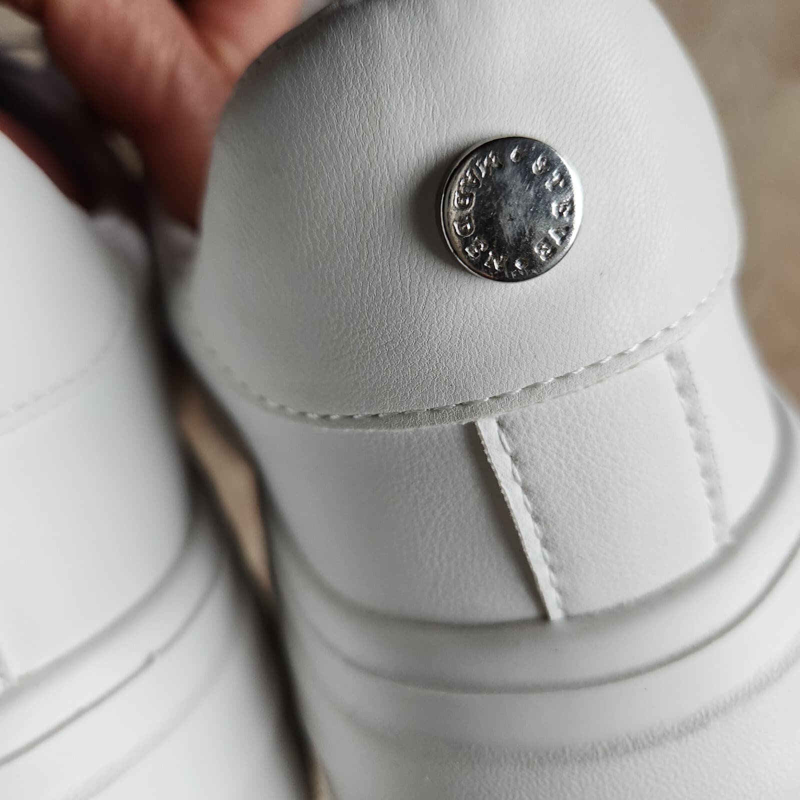 NWoB Steve Madden Payden Chunky Platform Sneakers Lace-Up White Women's US11 - Thumbnail 9
