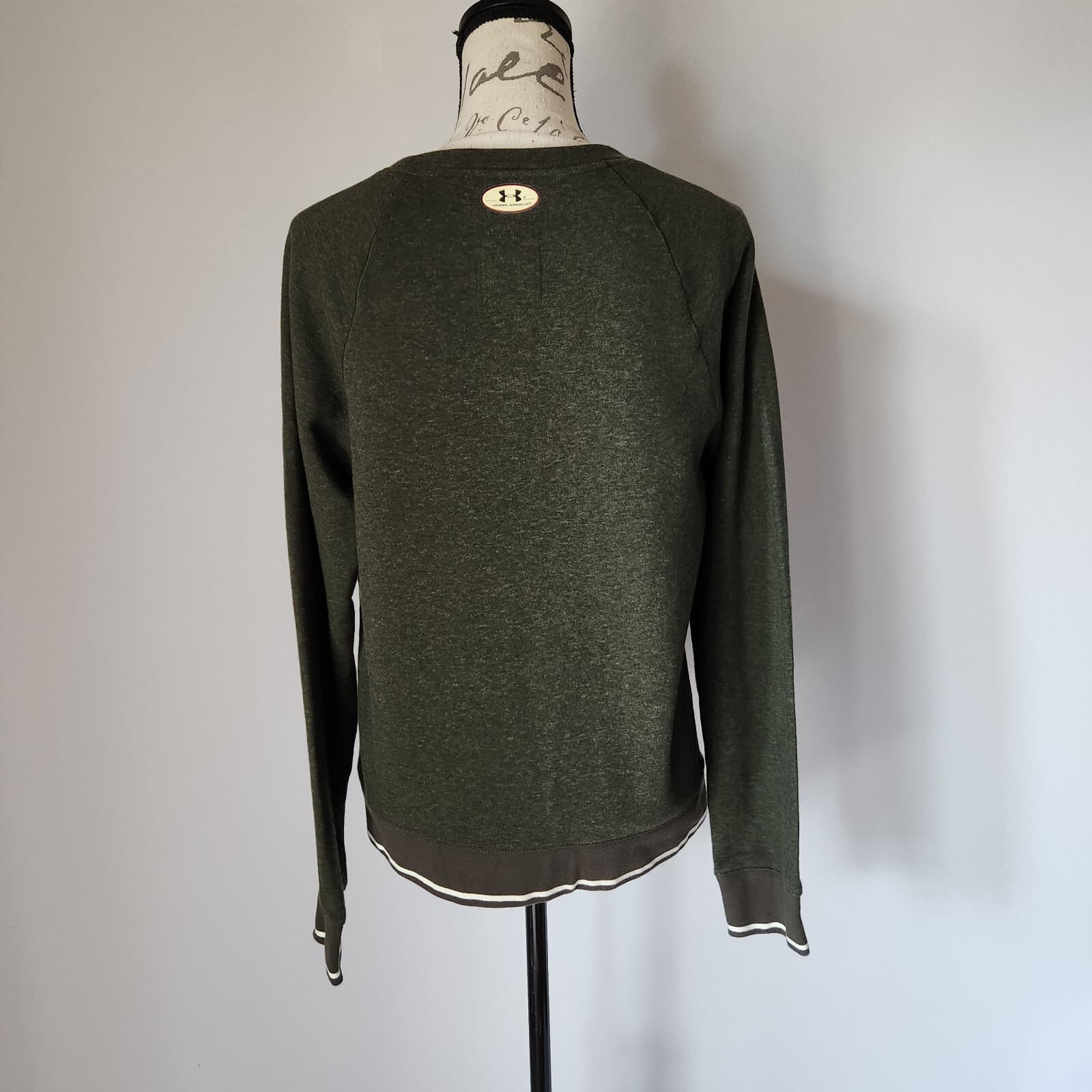 EUC Under Armour Legacy Terry Knit Sweatshirt Semi-Fitted Crewneck Green Women L - Thumbnail 6