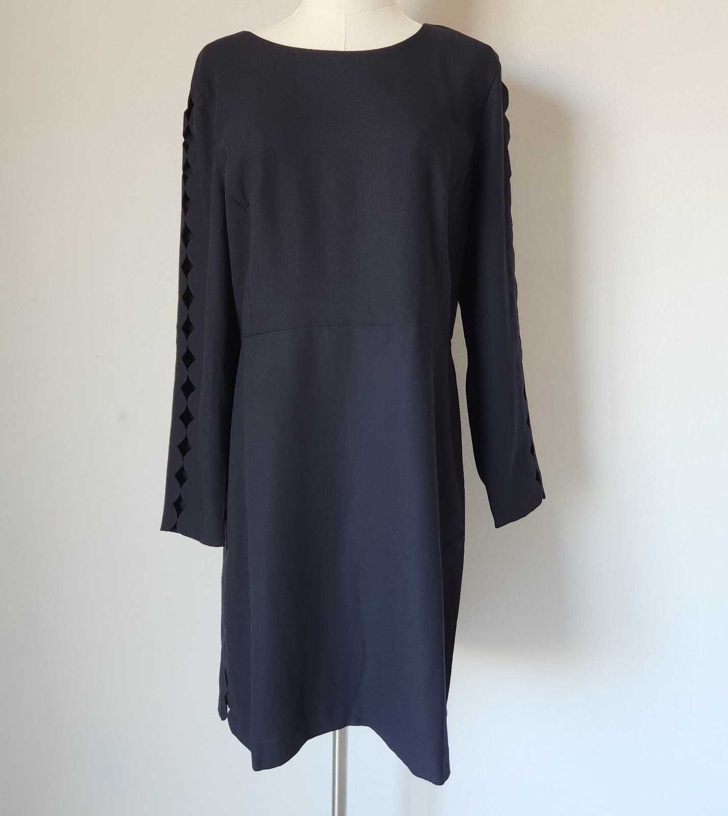 NWT Club Monaco $199 Endi Scalloped Sheath Dress Long Sleeve Navy Blue Sz.12 - Thumbnail 3