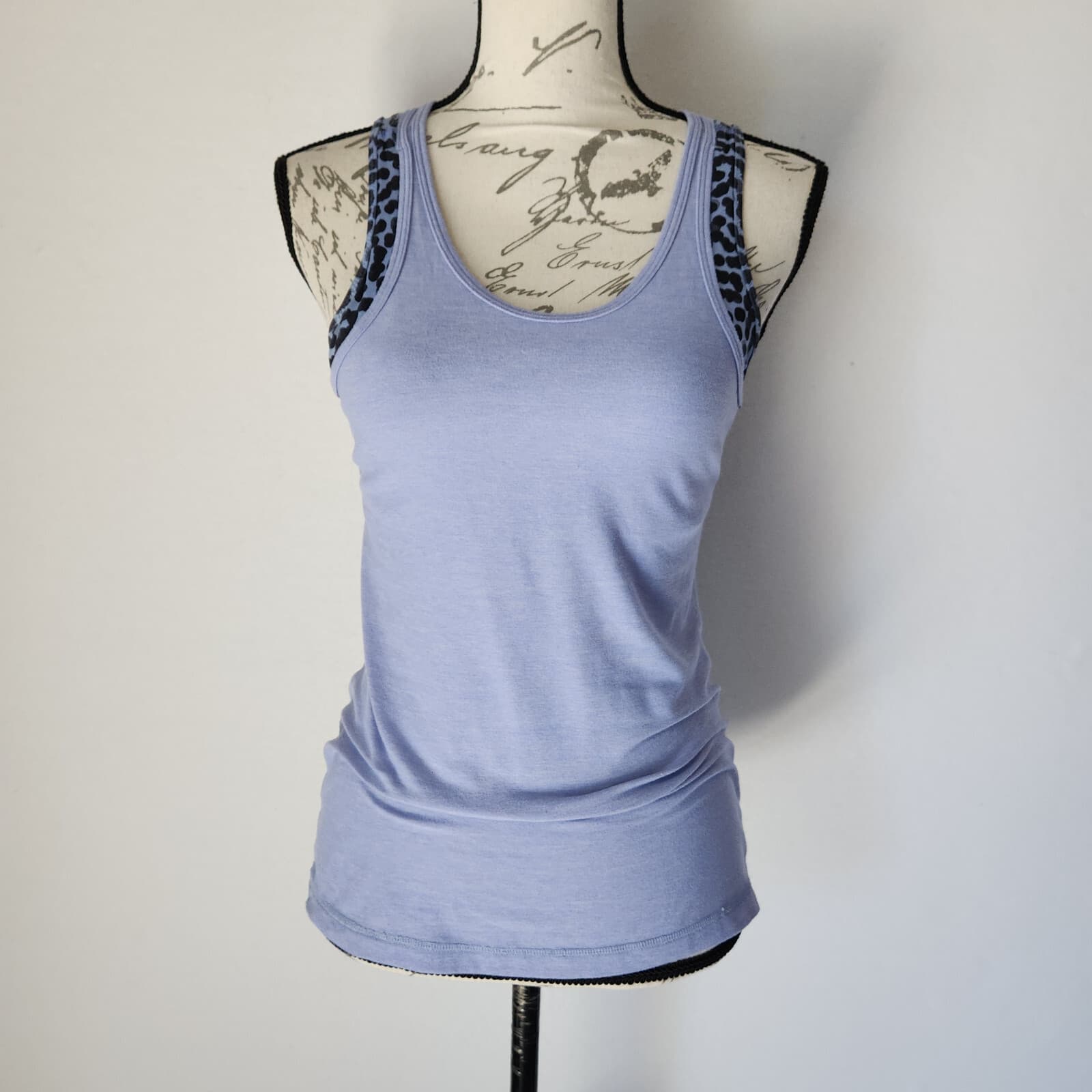 Lululemon Inspiration Sports Tank Top Built In Bra Purple Leopard Spotted Sz.6 - Thumbnail 3