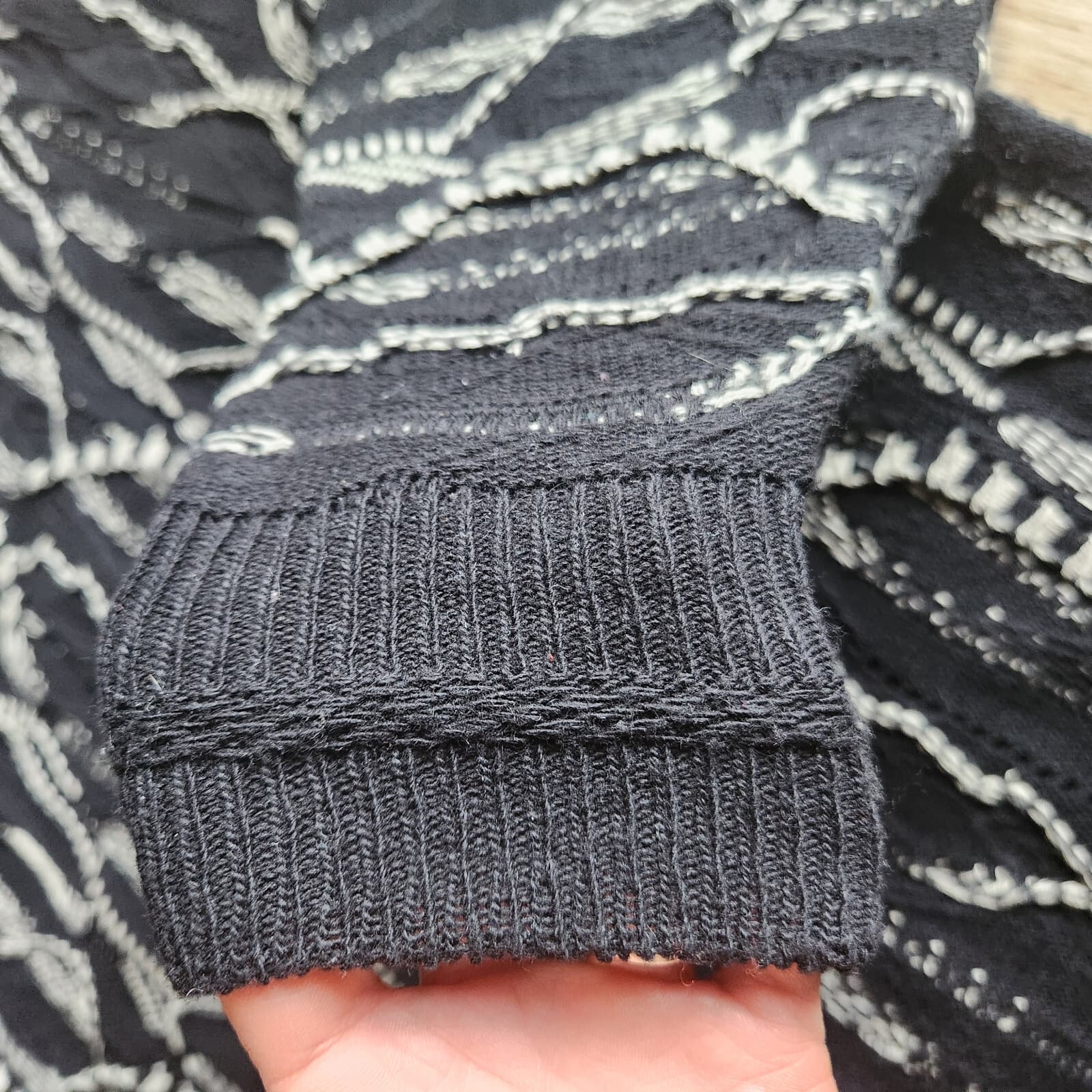 Vintage Alan Stuart USA 3D Cosby Coogi-Style Sweater Crew Neck Black White Men L - Thumbnail 3