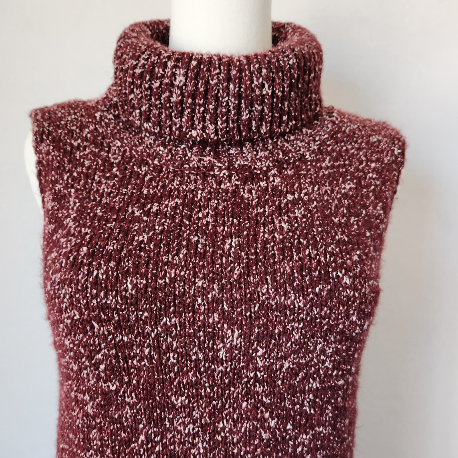 NWT Anthropologie Flowy Midi Sweater Dress Sleeveless Turtle Neck Red Wine Sz.M - Thumbnail 5