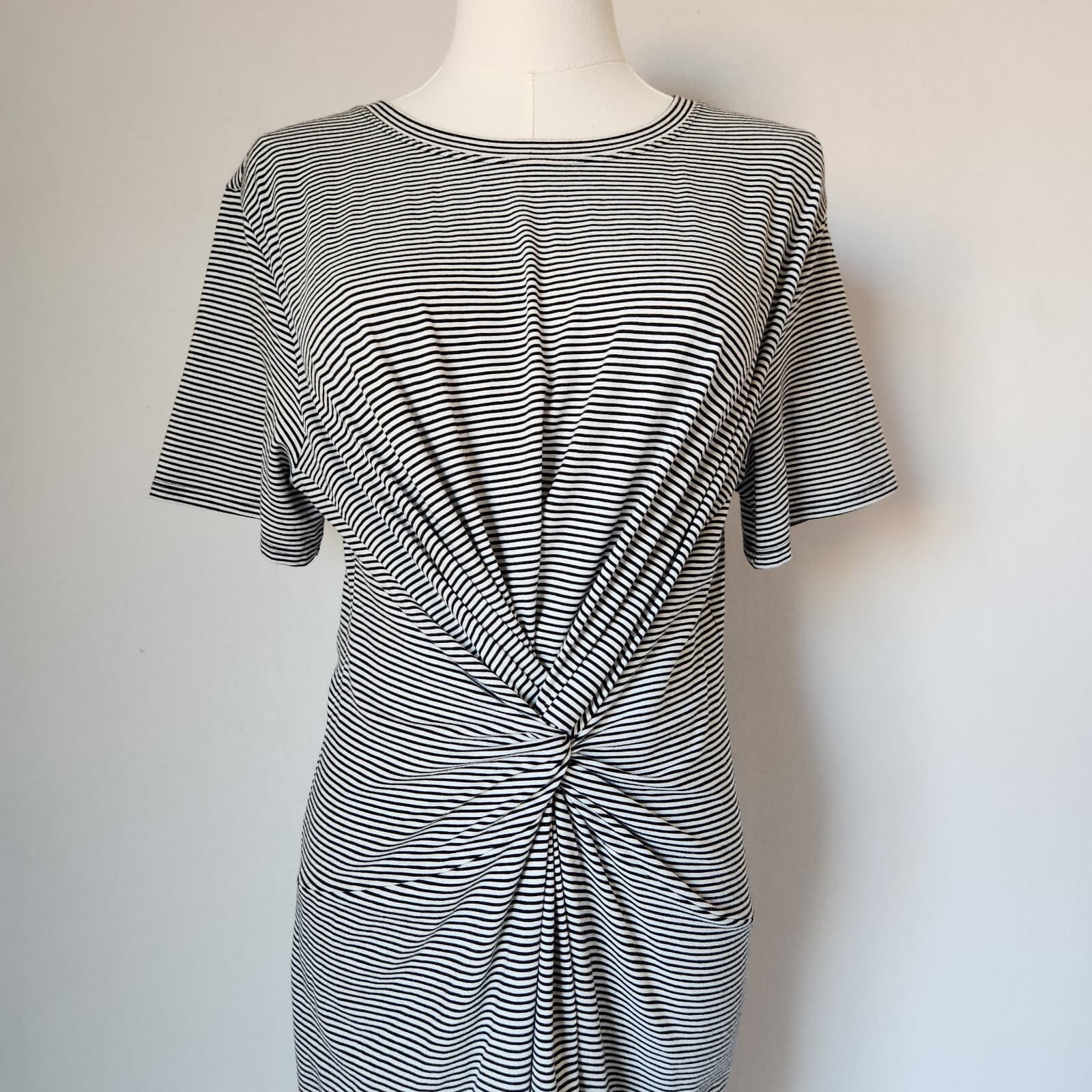 NWT Theory $225 Knot Tee-Shirt Dress Short Sleeve Black White Rubric Stripe Sz.L - Thumbnail 5