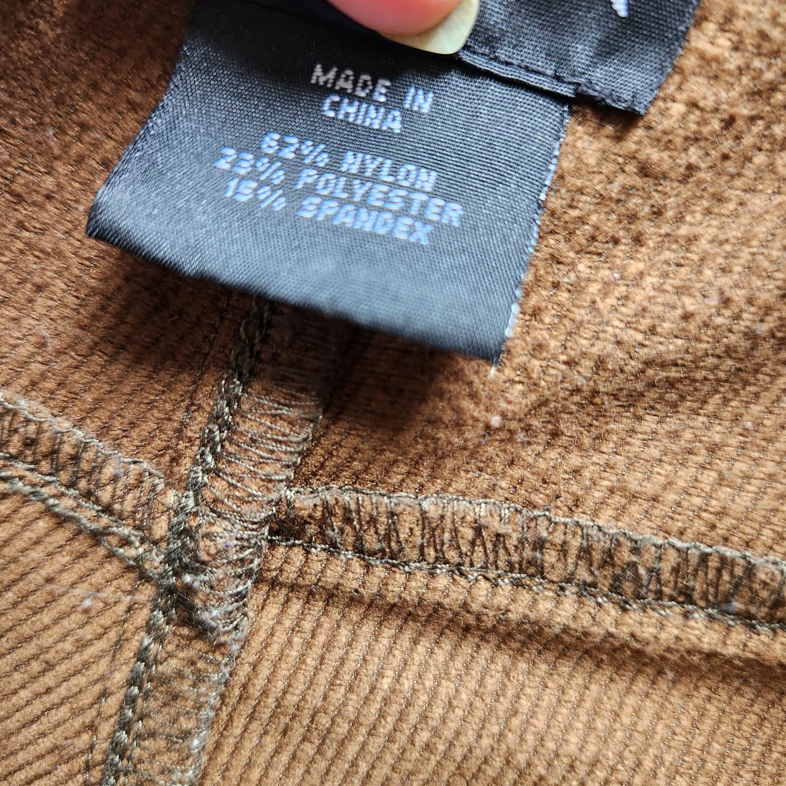 Athleta Outdoor Hiking Cropped Pants Wide-Leg Zip-Pocket Brown Women's 12P - Thumbnail 7