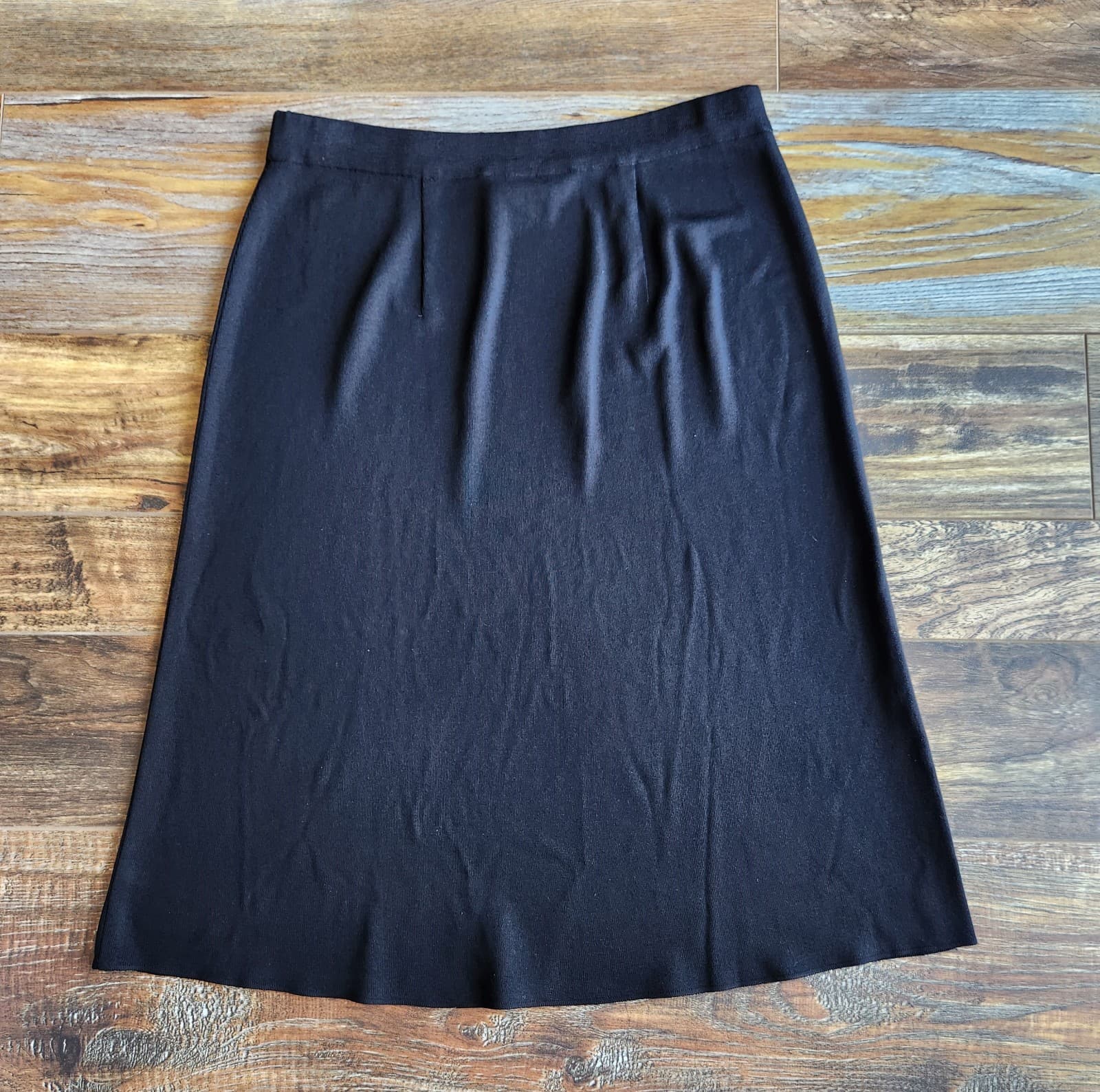 Exclusively Misook Jersey Knit A-Line Skirt Elastic Waist Knee Length Black Sz.M - Thumbnail 3