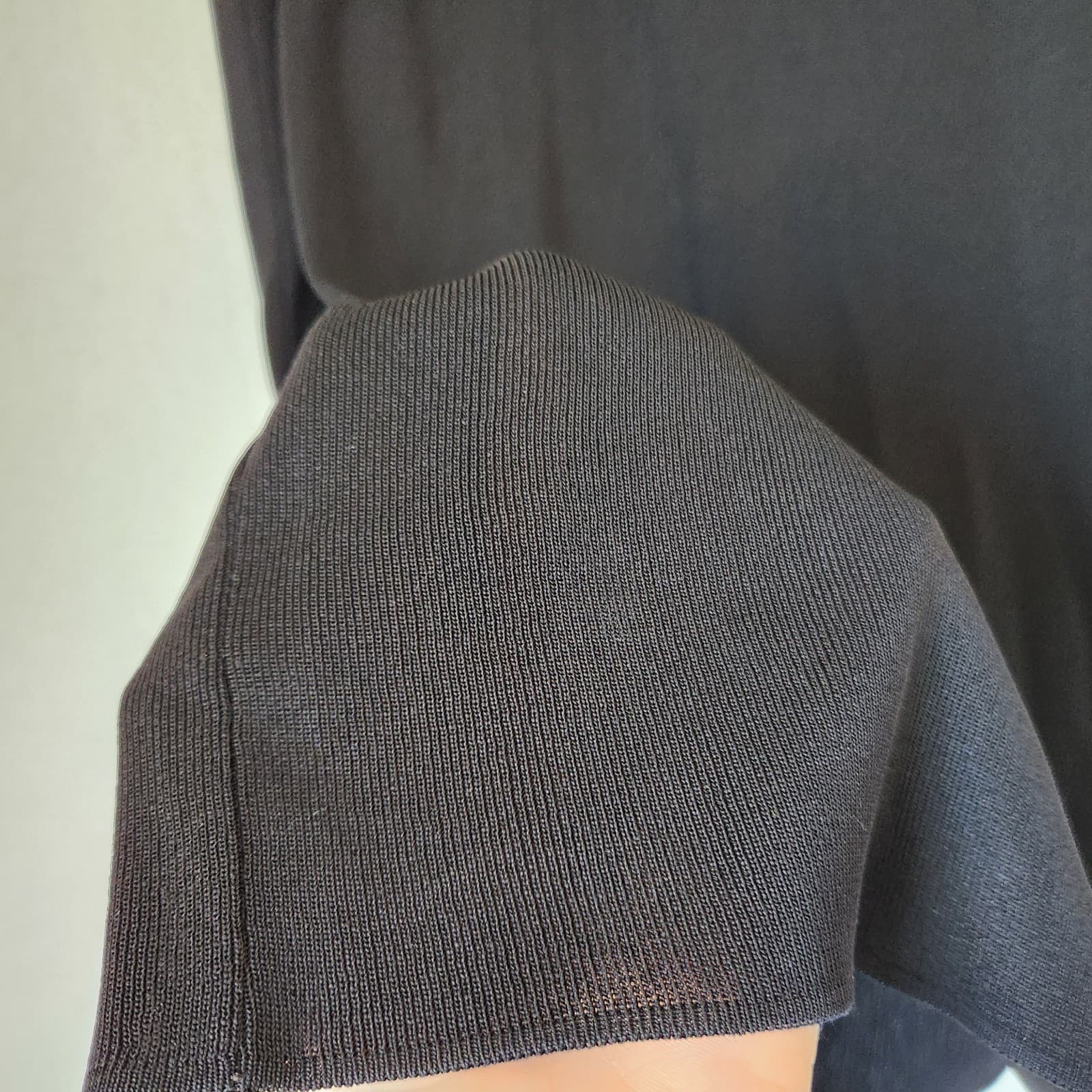 Exclusively Misook Jersey Knit A-Line Skirt Elastic Waist Knee Length Black Sz.M - Thumbnail 4