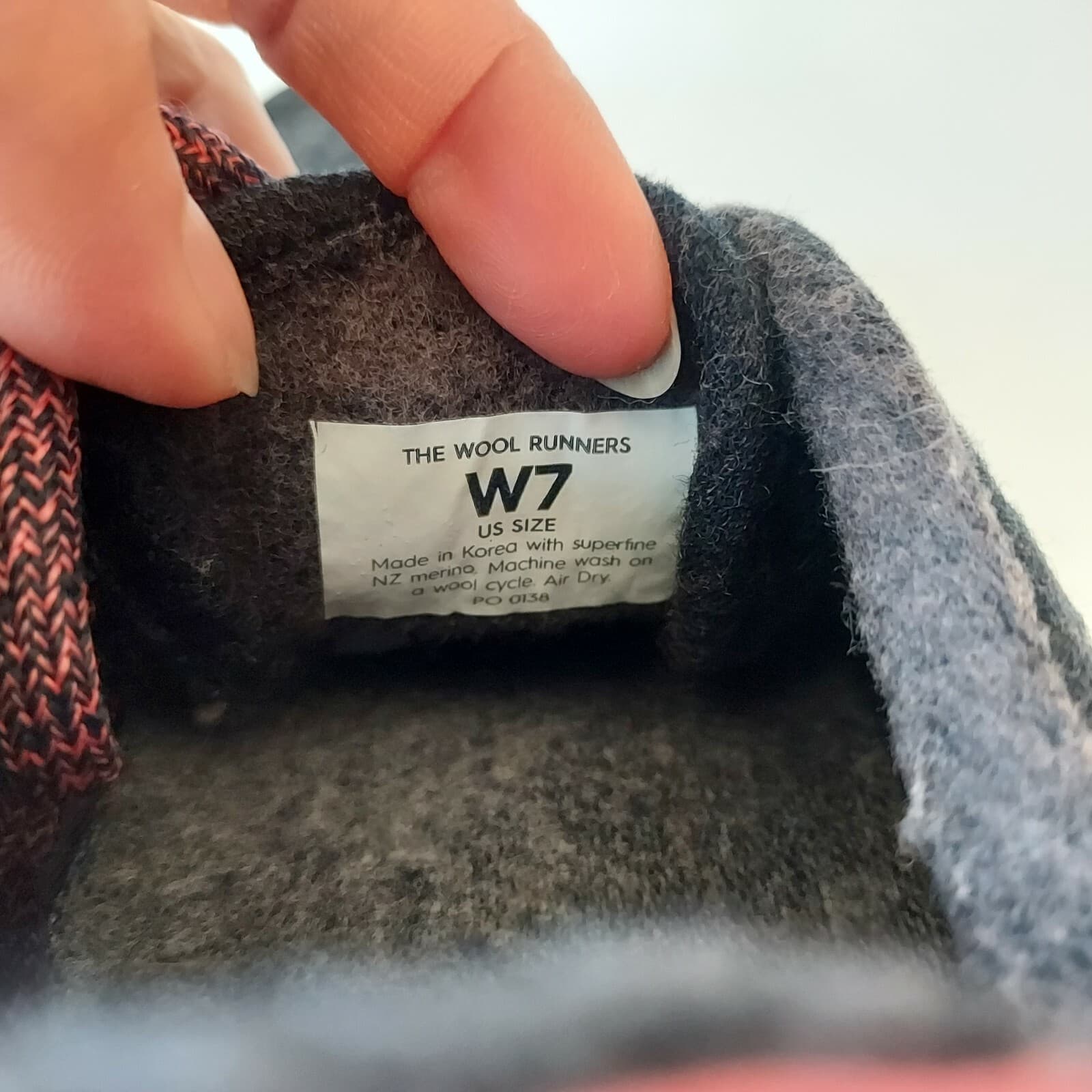 Allbirds The Wool Runners Shoe Lace NZ Superfine Merino Wool Black Women US7 - Thumbnail 9