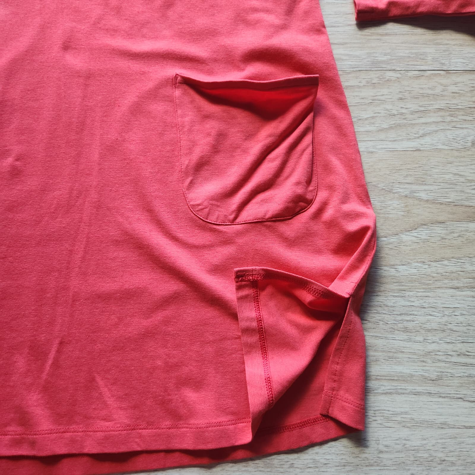 NWT Coolibar Catalina UPF50+ Beach Cover-Up Dress Hood Long Sleeve Red Sz.M $85 - Thumbnail 7