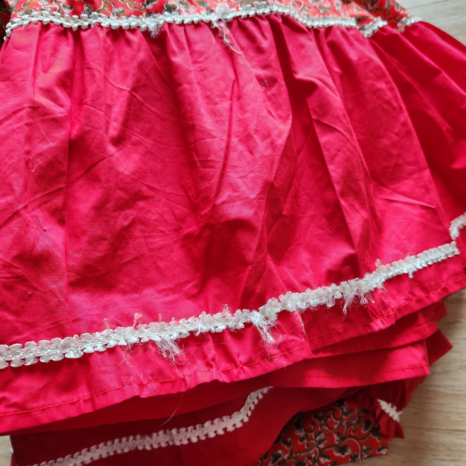 NWT Von Lancelot Floral Ruffle Cosplay Festival Costume Dance Dress Red Bust 40" - Thumbnail 11