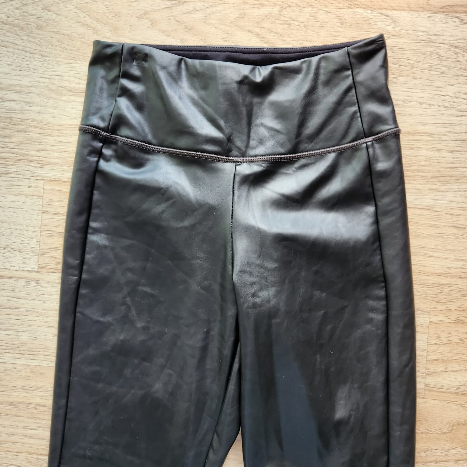 Athleta All Over Gleam Faux Leather Tight Pull-On Pocket Stretch Black Womens XS - Thumbnail 4