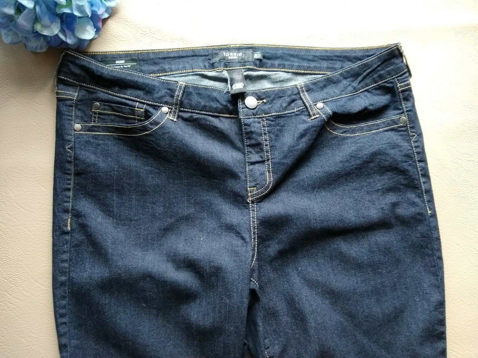 TORRID DENIM Skinny Cotton Blend Dark Wash Blue Jeans Stretch Zip Pocket Sz.20R - Thumbnail 6