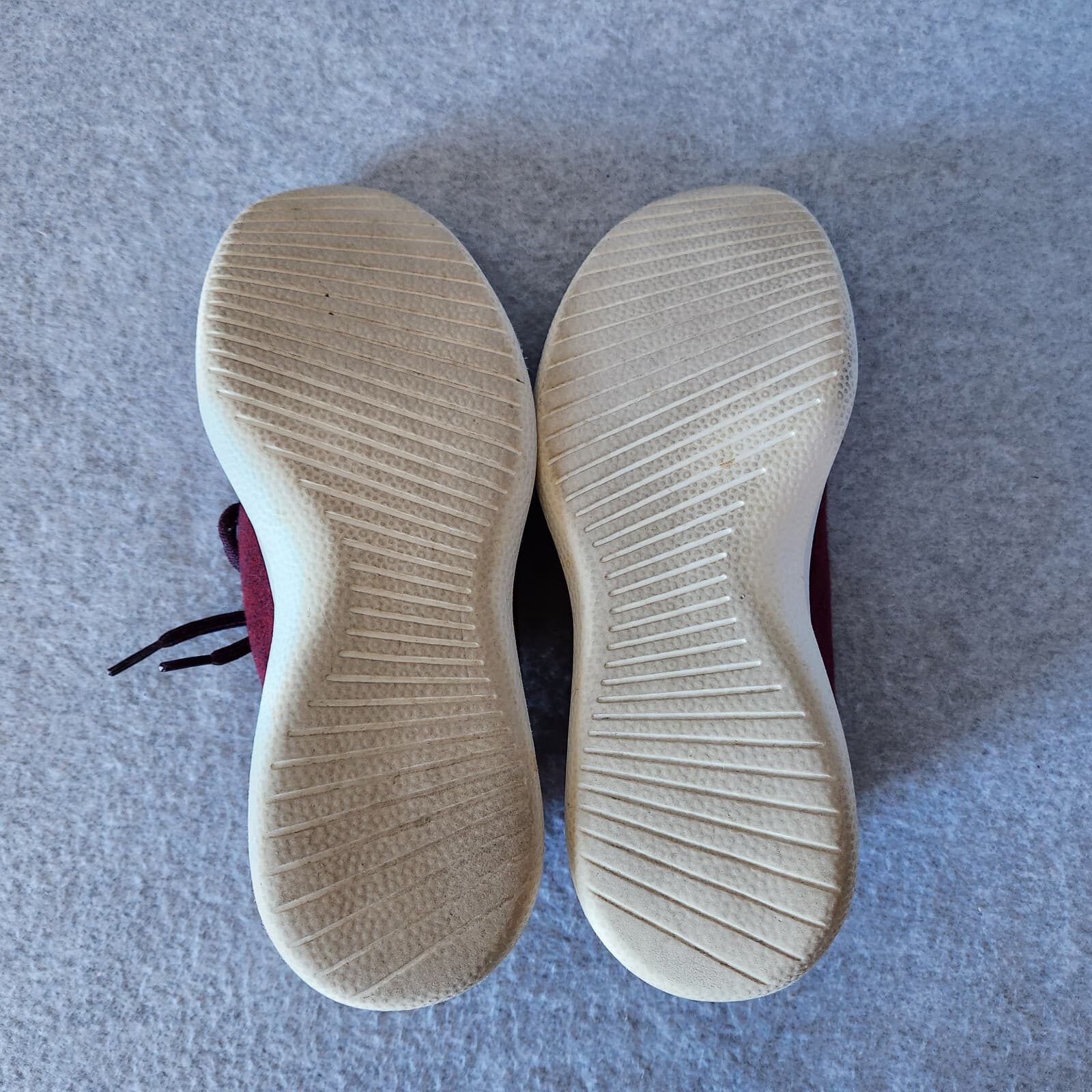 Allbirds Wool Runner Sneaker Lace-Up Super Fine ZQ Merino Wool Red Men US10 - Thumbnail 8