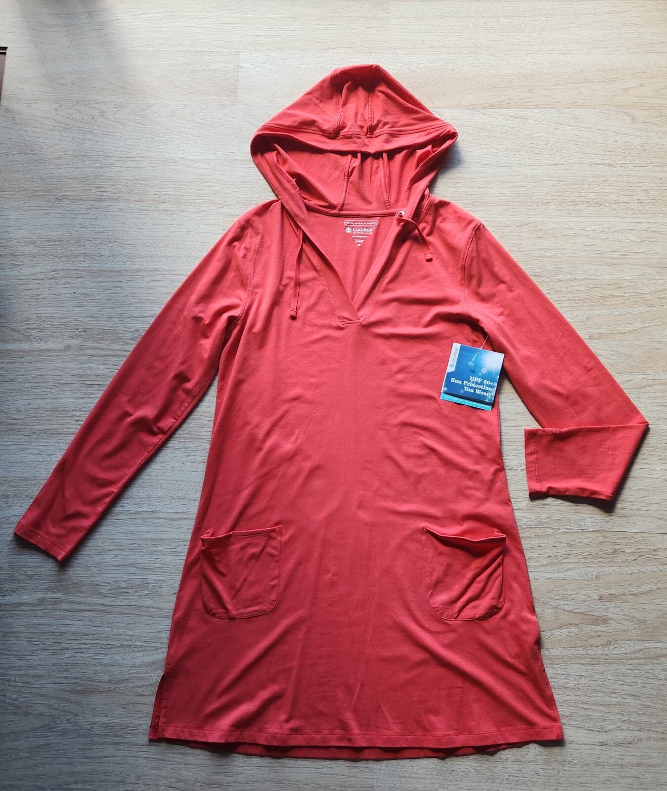 NWT Coolibar Catalina UPF50+ Beach Cover-Up Dress Hood Long Sleeve Red Sz.M $85 - Thumbnail 6