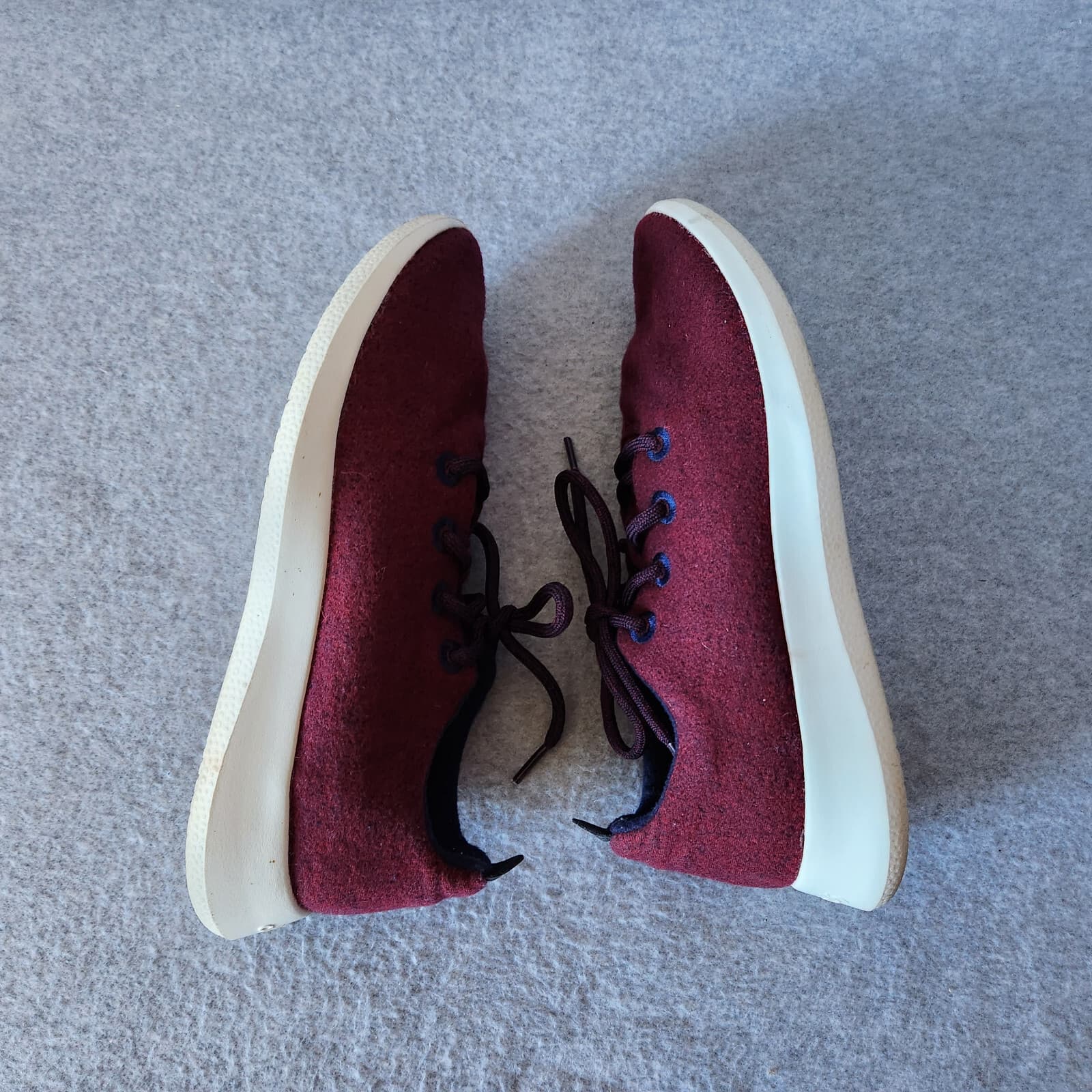 Allbirds Wool Runner Sneaker Lace-Up Super Fine ZQ Merino Wool Red Men US10 - Thumbnail 6