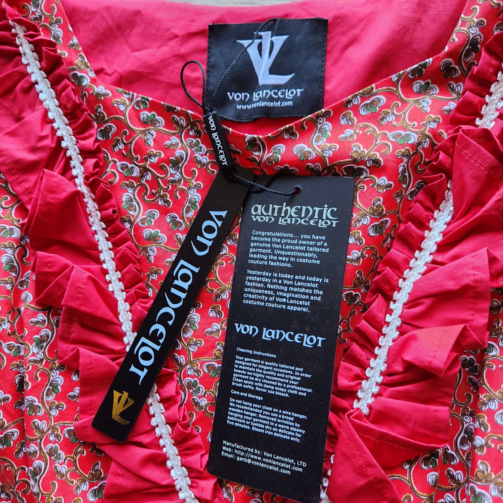 NWT Von Lancelot Floral Ruffle Cosplay Festival Costume Dance Dress Red Bust 40" - Thumbnail 8