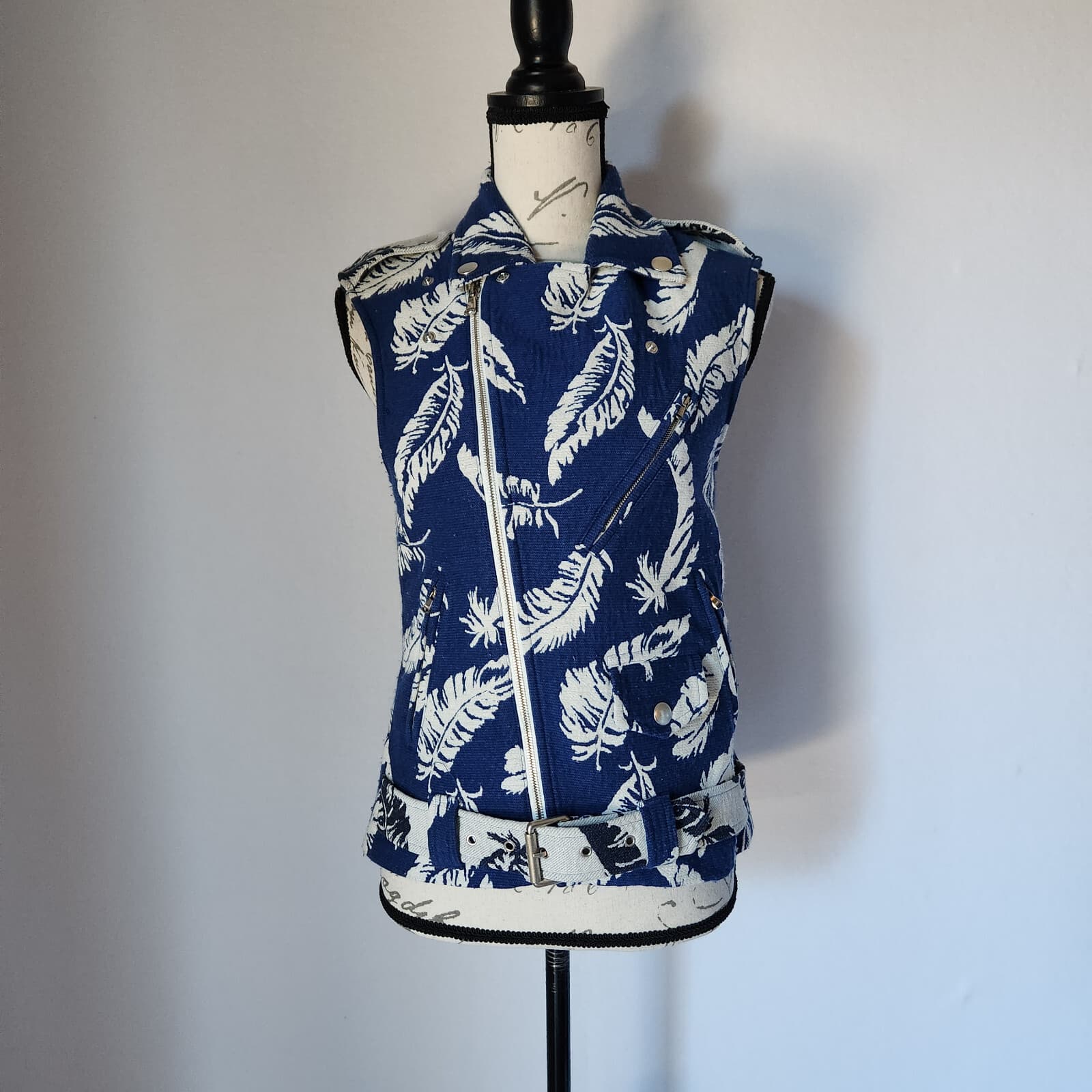 Laveer Feather Belt Biker Vest Jacket Zip Pocket Blue White Women Bust 34" (S) - Thumbnail 4