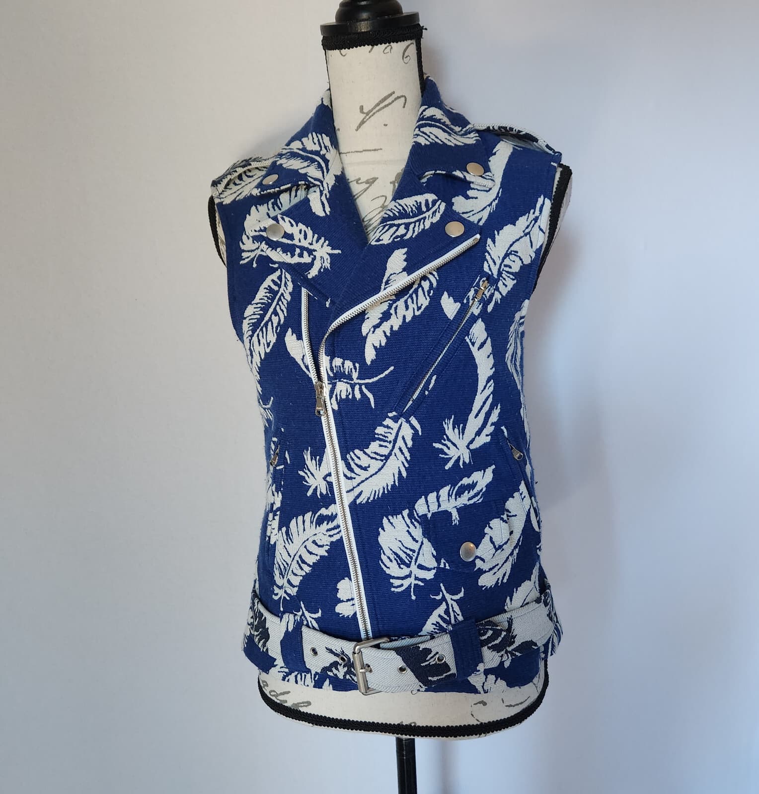 Laveer Feather Belt Biker Vest Jacket Zip Pocket Blue White Women Bust 34" (S) - Thumbnail 6
