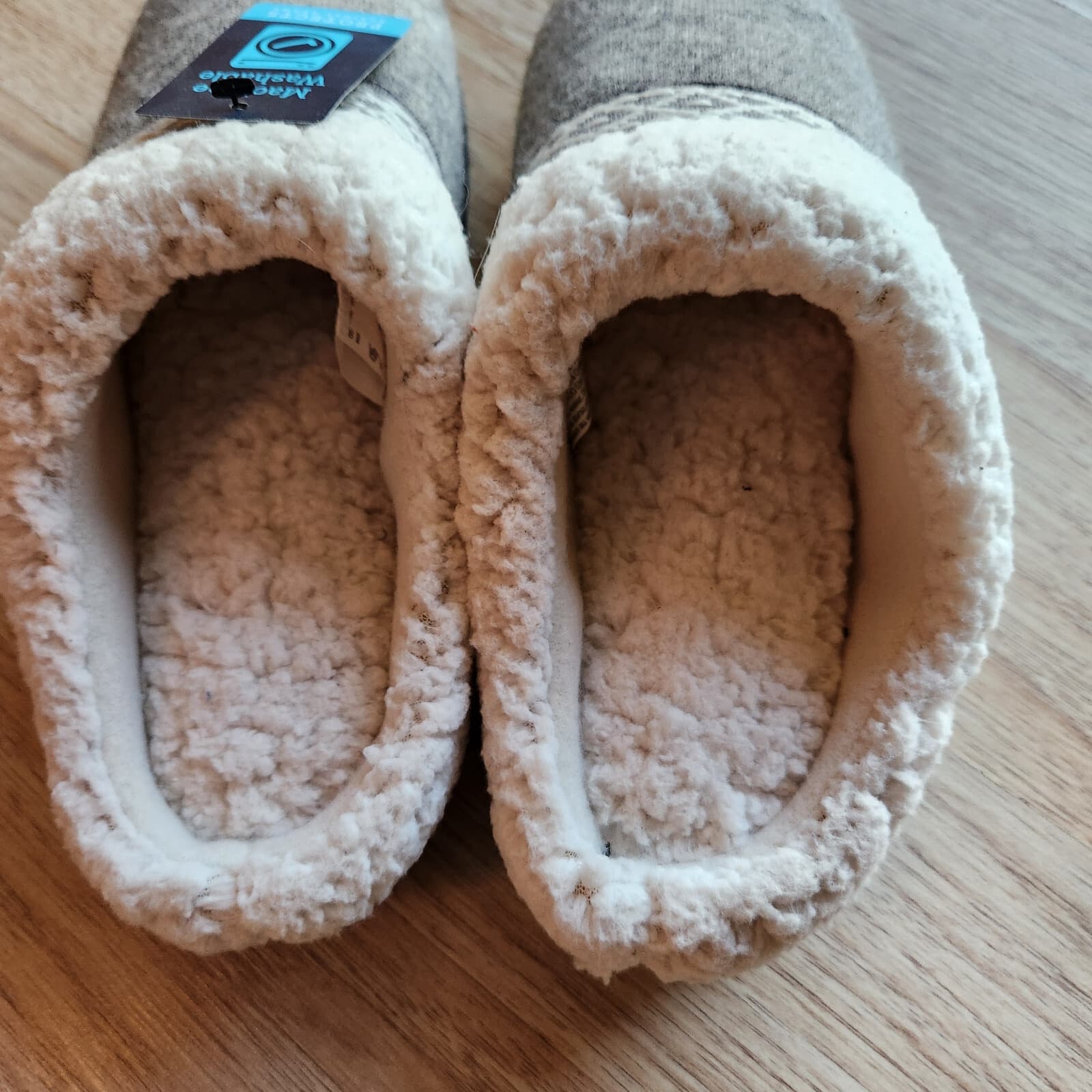 NWoB Isotoner Heather-knit Ada Hoodback Boxed Faux Fur Slippers Grey Women 6.5-7 - Thumbnail 9