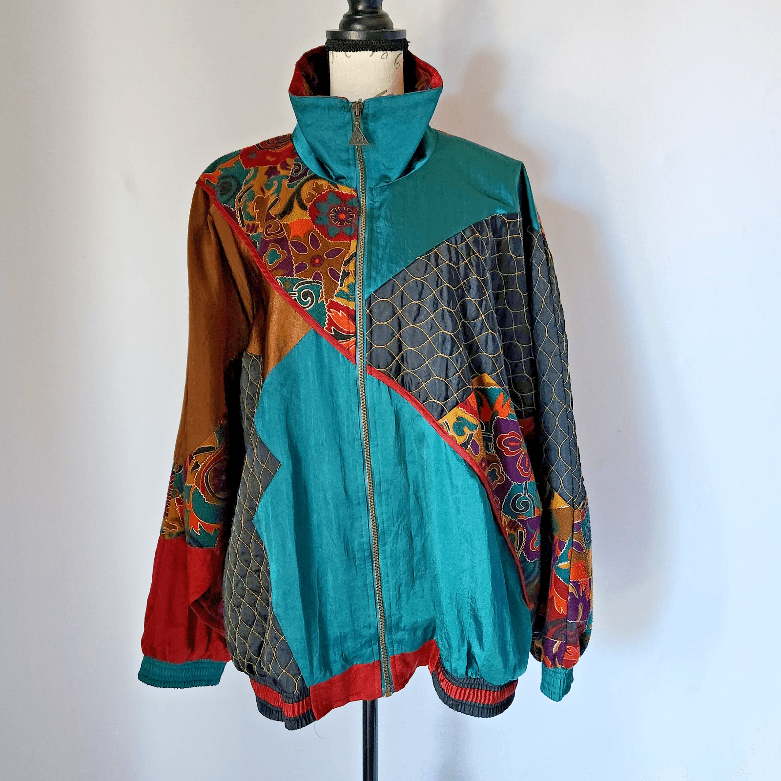 Vintage Casual Isle Patchwork Bomber Jacket Women Plus 2X Full-Zip Multicolor - Thumbnail 2