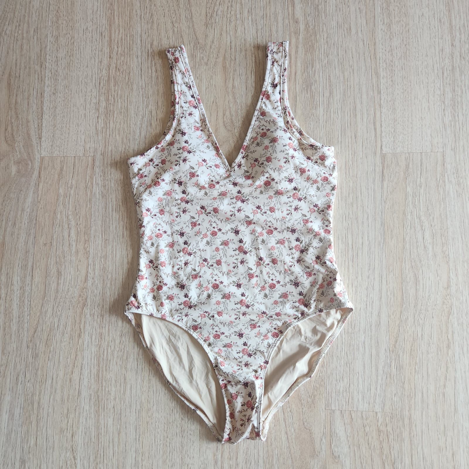 NWoT Mia Joy Joyfolie Floral One Piece Swimsuit High Cut Padded Beige Women's M - Thumbnail 2