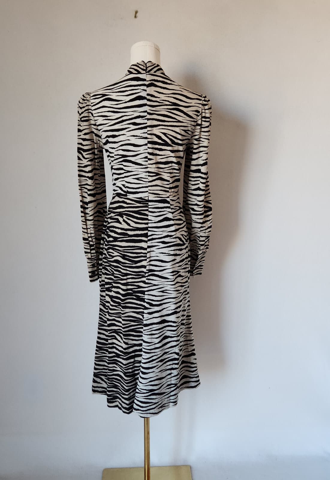 A.L.C Kennedy Animal Print Silk Two-Tone Midi Dress Long Sleeve Black Beige Sz.2 - Thumbnail 7
