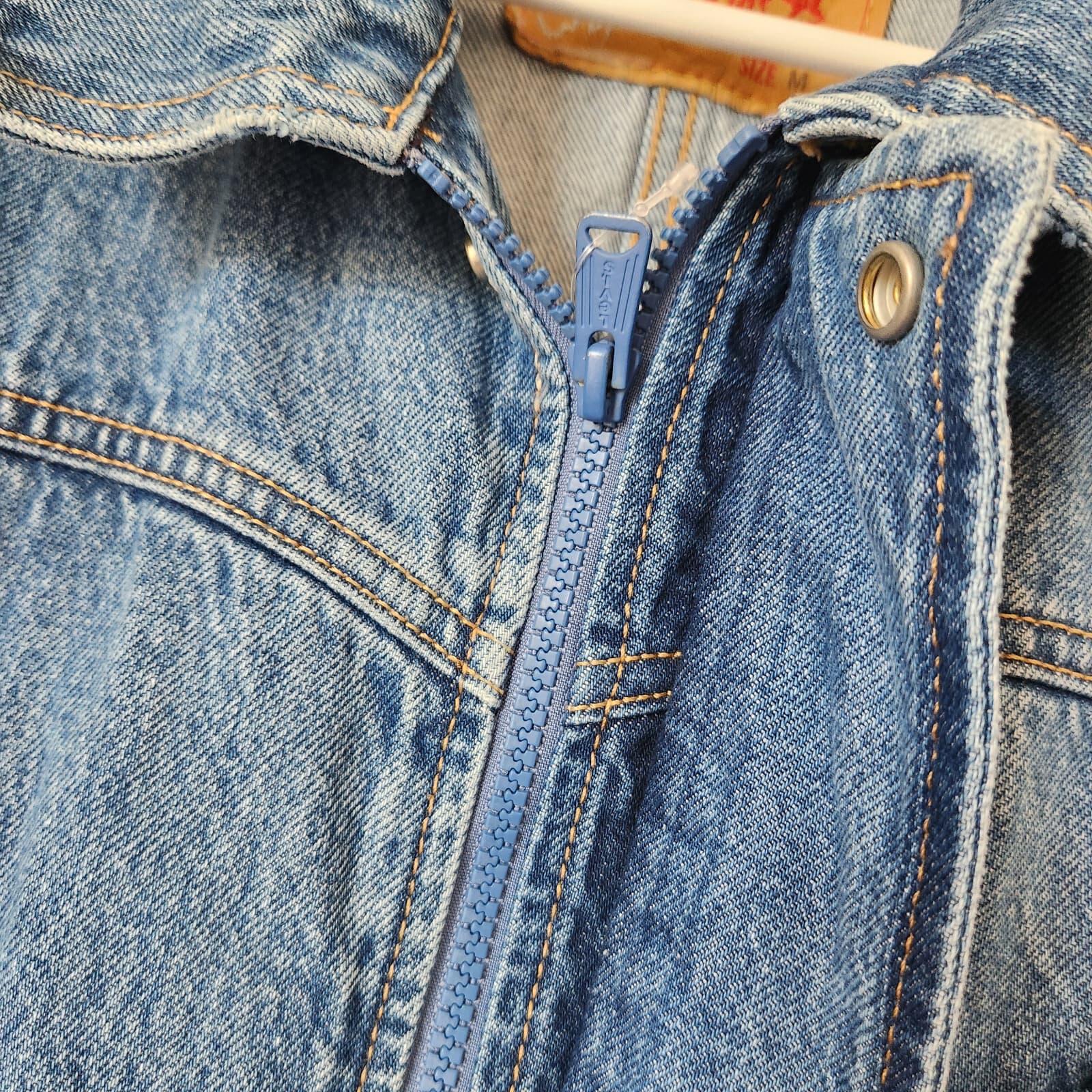 NWT Levi's "Not For Resale" Magnolia Field Trucker Denim Jacket Zip Snap Men's M - Thumbnail 3