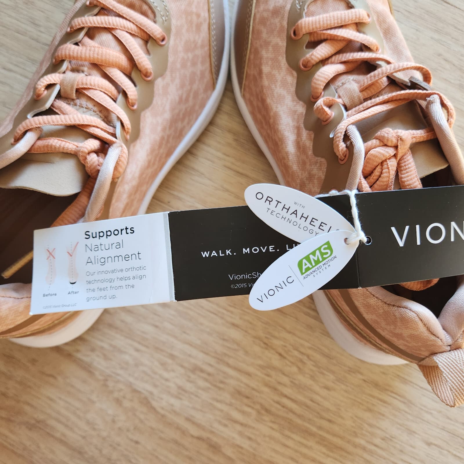 NWoB Vionic Orthaheel Agile Python Walking Sneaker Comfort Lace Bronze US7 Wide - Thumbnail 8
