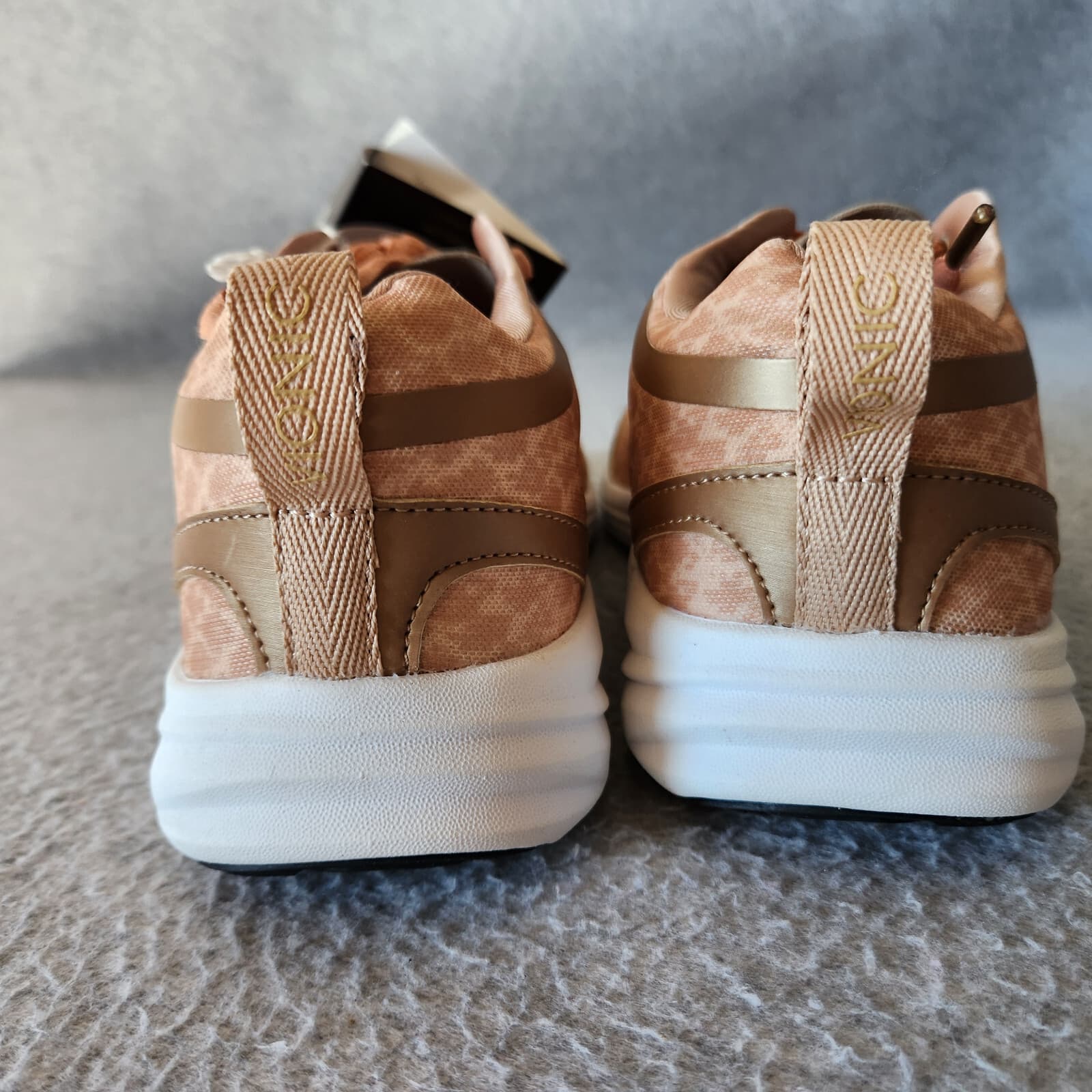 NWoB Vionic Orthaheel Agile Python Walking Sneaker Comfort Lace Bronze US7 Wide - Thumbnail 9