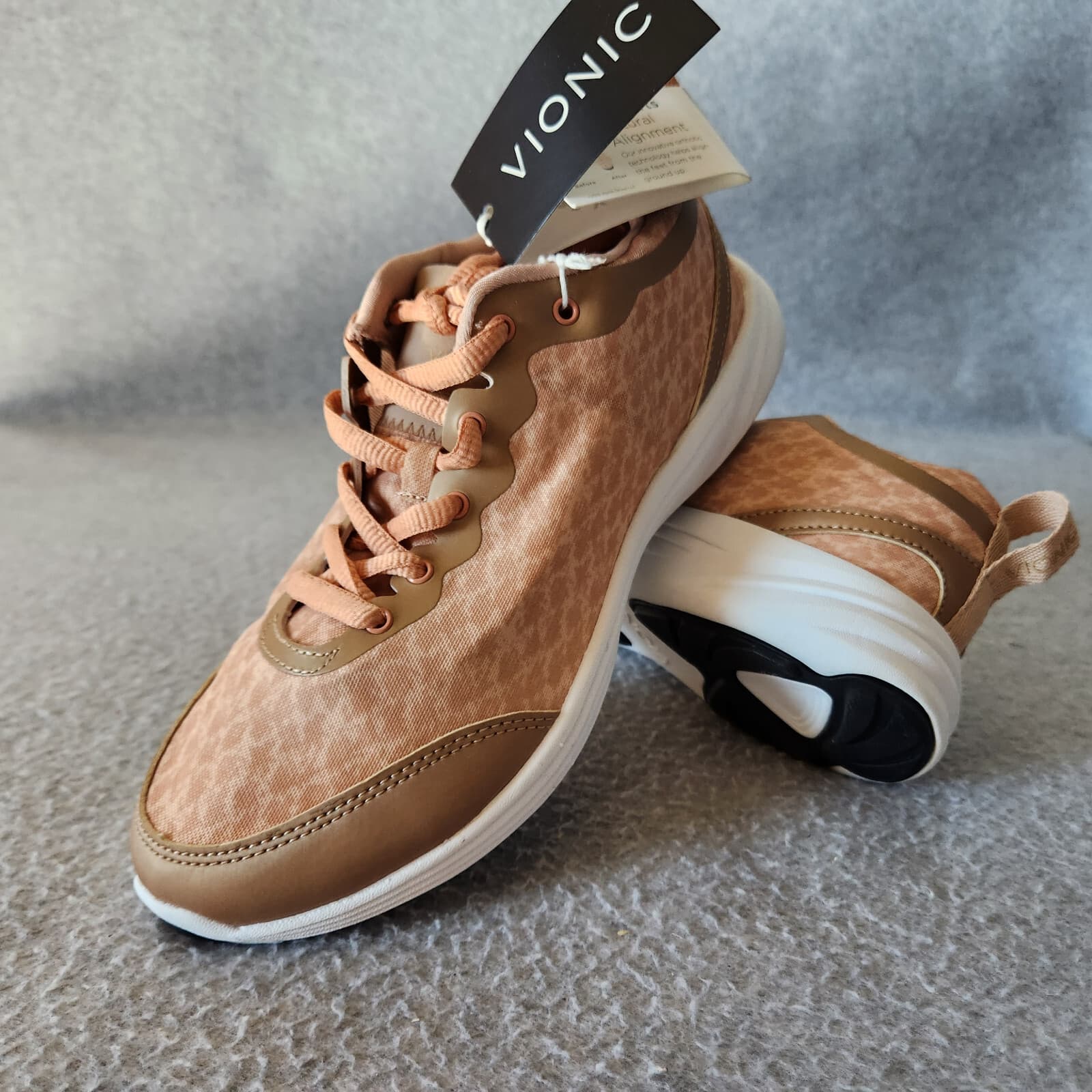 NWoB Vionic Orthaheel Agile Python Walking Sneaker Comfort Lace Bronze US7 Wide - Thumbnail 3