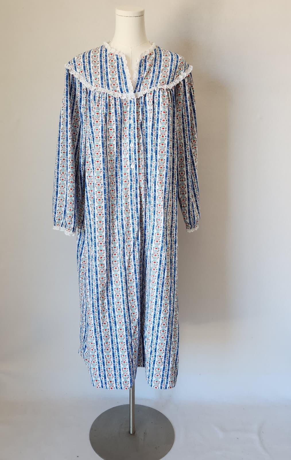 Lanz Of Salzburg Floral Flannel Lace Trim Nightgown Long Sleeve White Blue Sz.M - Thumbnail 4