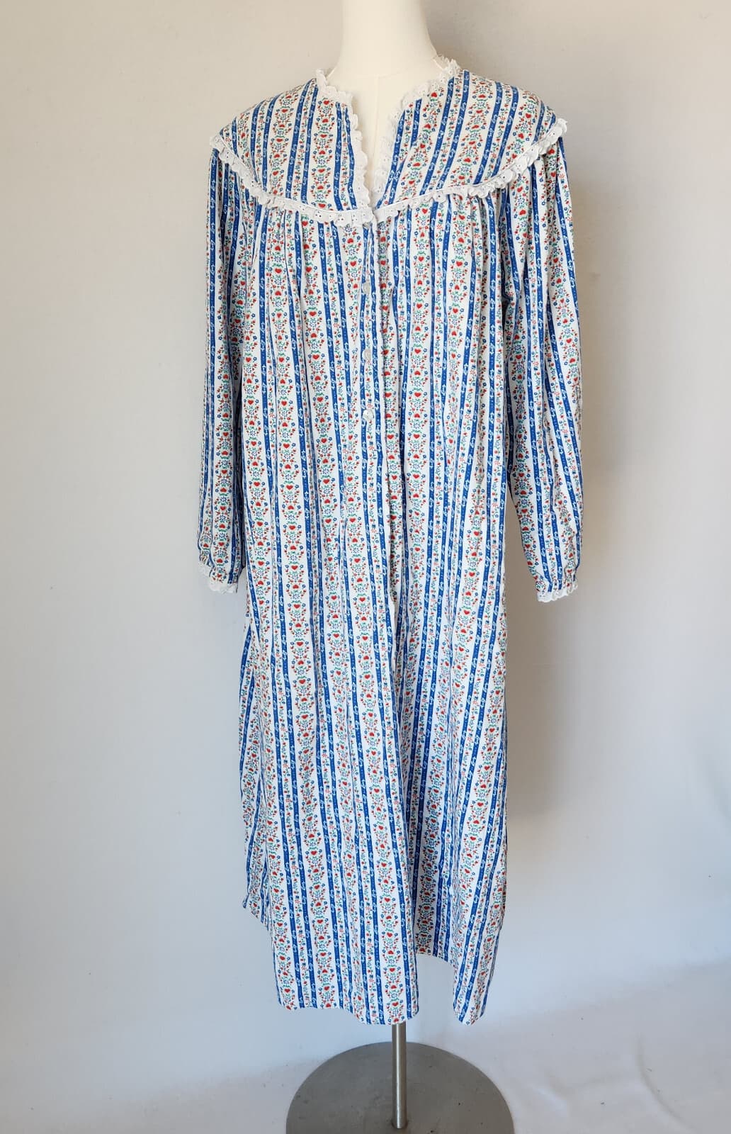 Lanz Of Salzburg Floral Flannel Lace Trim Nightgown Long Sleeve White Blue Sz.M - Thumbnail 2