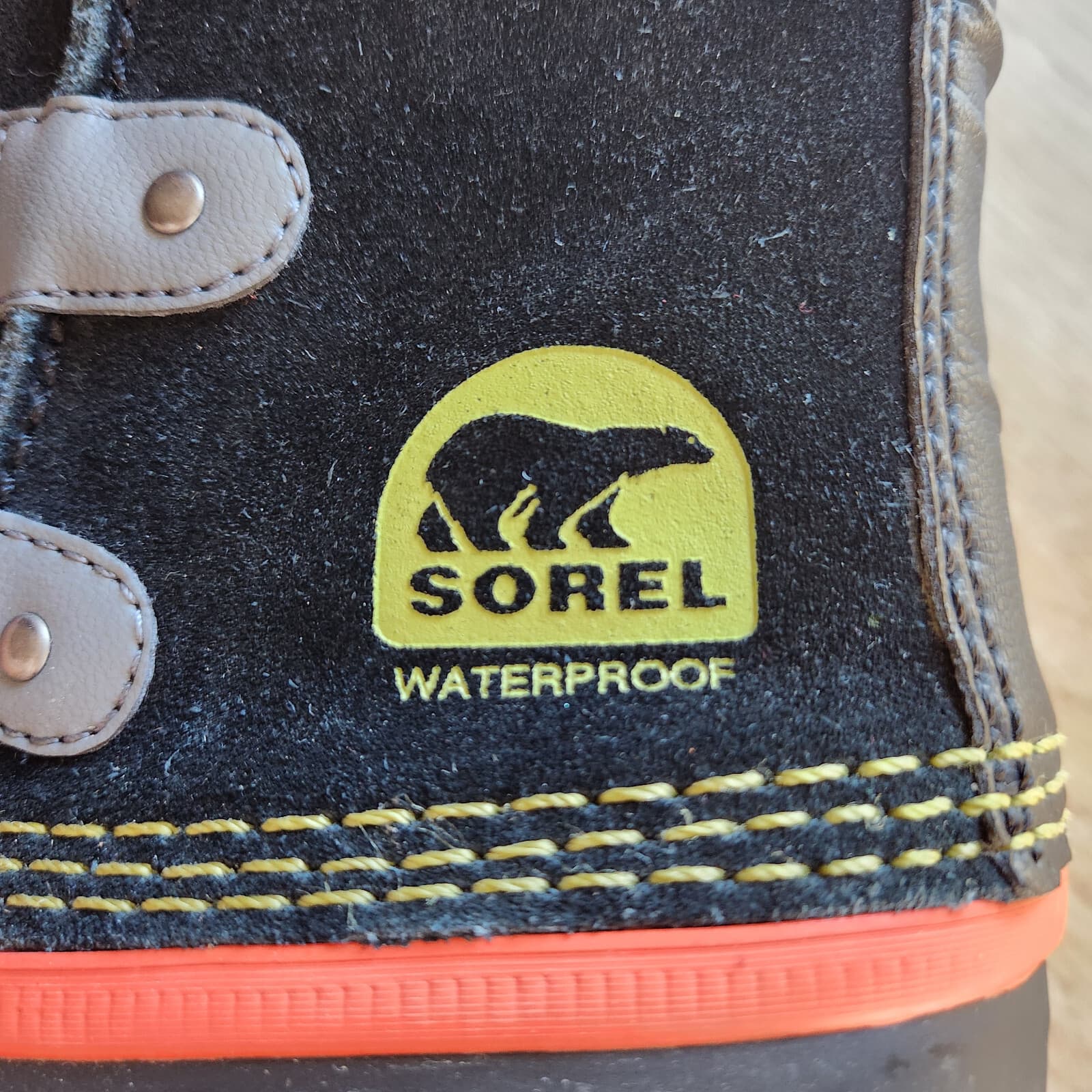 NWoB Sorel Joan of Arctic Suede Waterproof -40 Winter Boots Black Youth US2 - Thumbnail 7