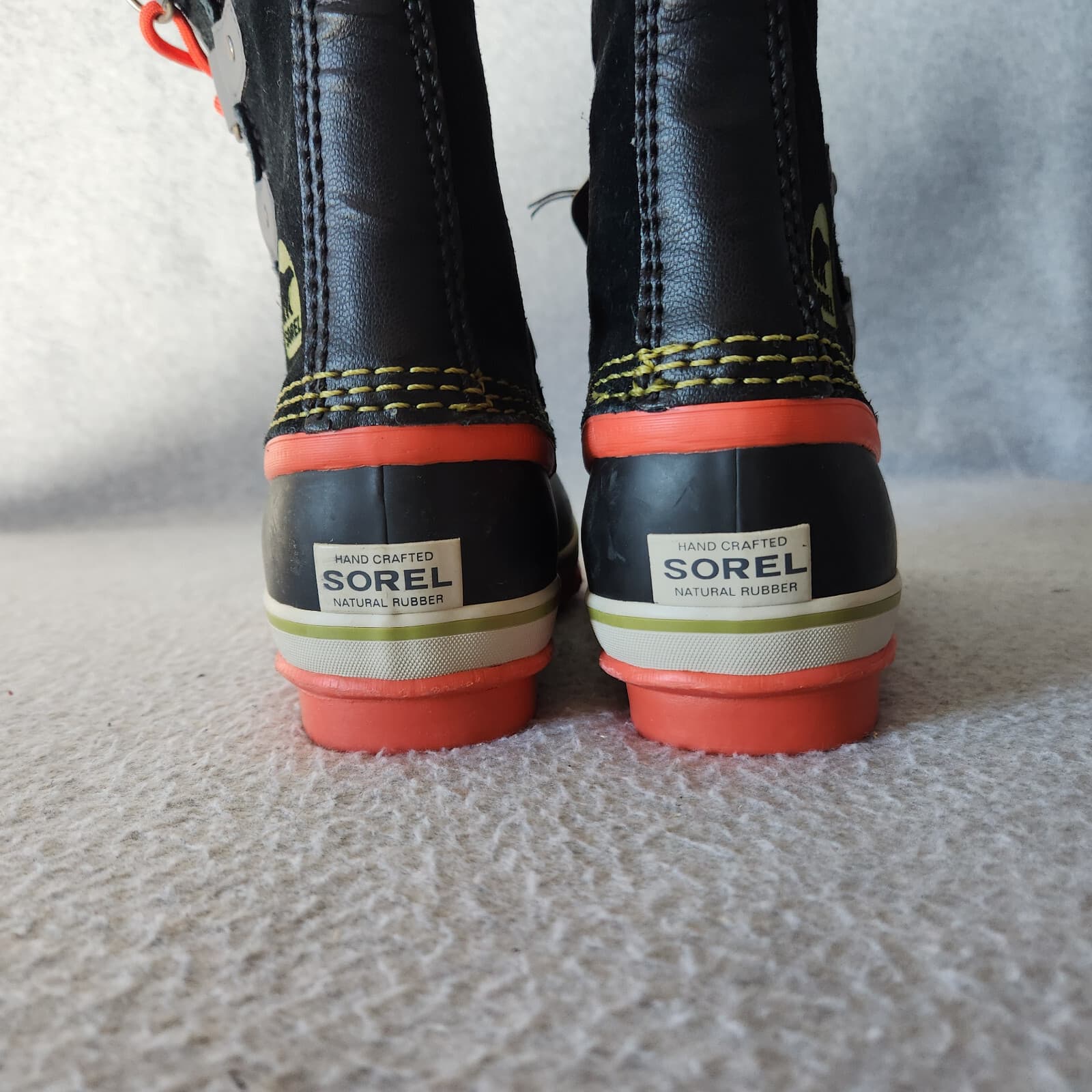 NWoB Sorel Joan of Arctic Suede Waterproof -40 Winter Boots Black Youth US2 - Thumbnail 5