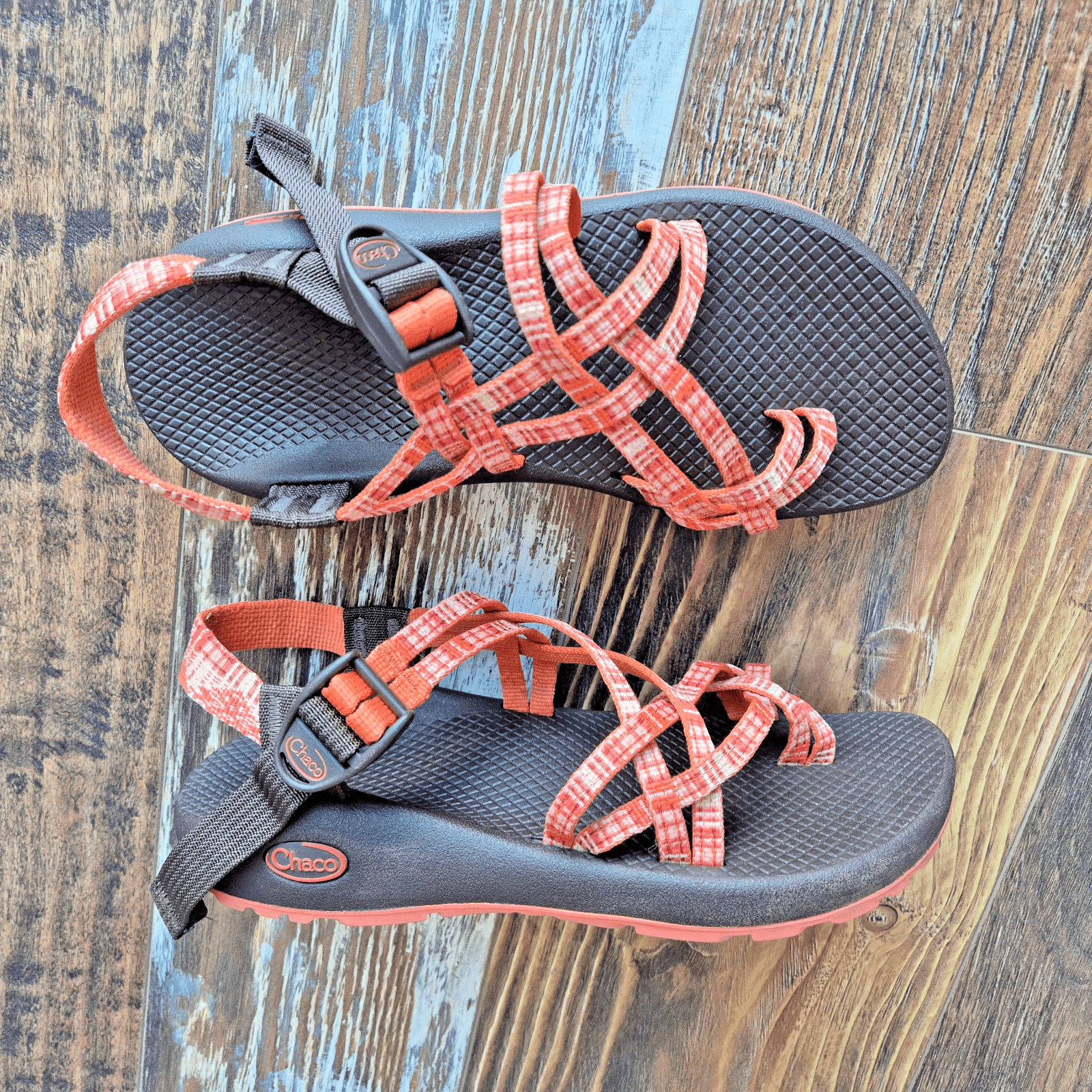 Chaco ZX/2 Cloud Classic Sport Sandals Buckle Double Strap Orange Women's US8