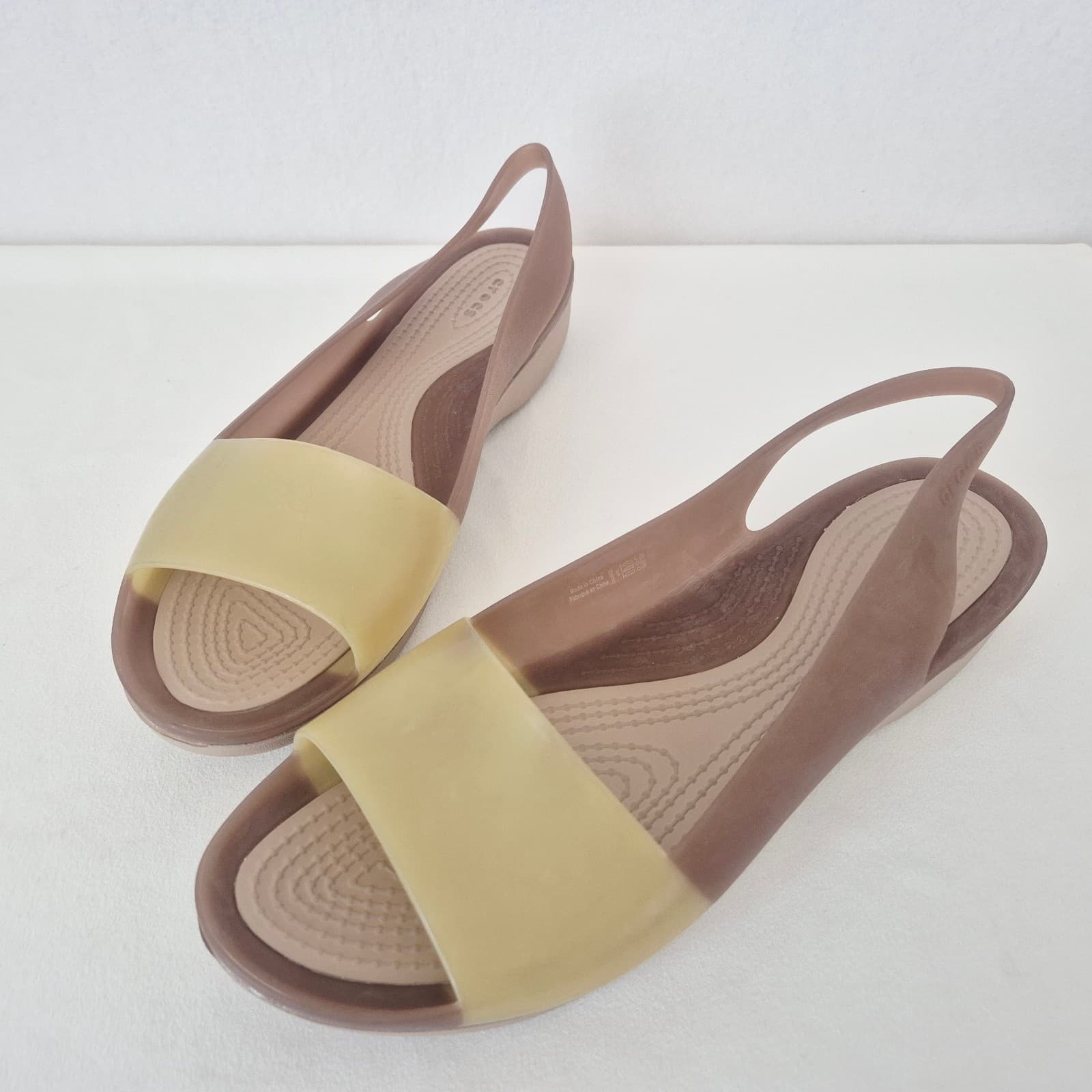 Crocs Colorblock Slingback Flat Sandals Comfort Bronze Tumbleweed Women's 10 - Thumbnail 2