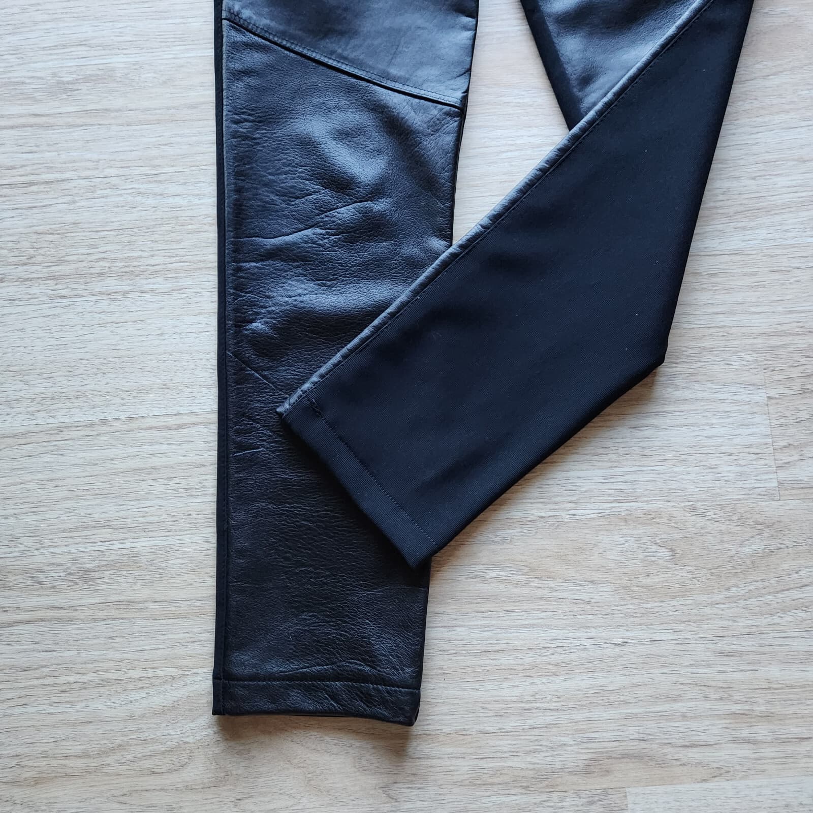 EUC Augustina Carmel by the Sea Leather Wearable Art Slim Pants Black Women S - Thumbnail 5