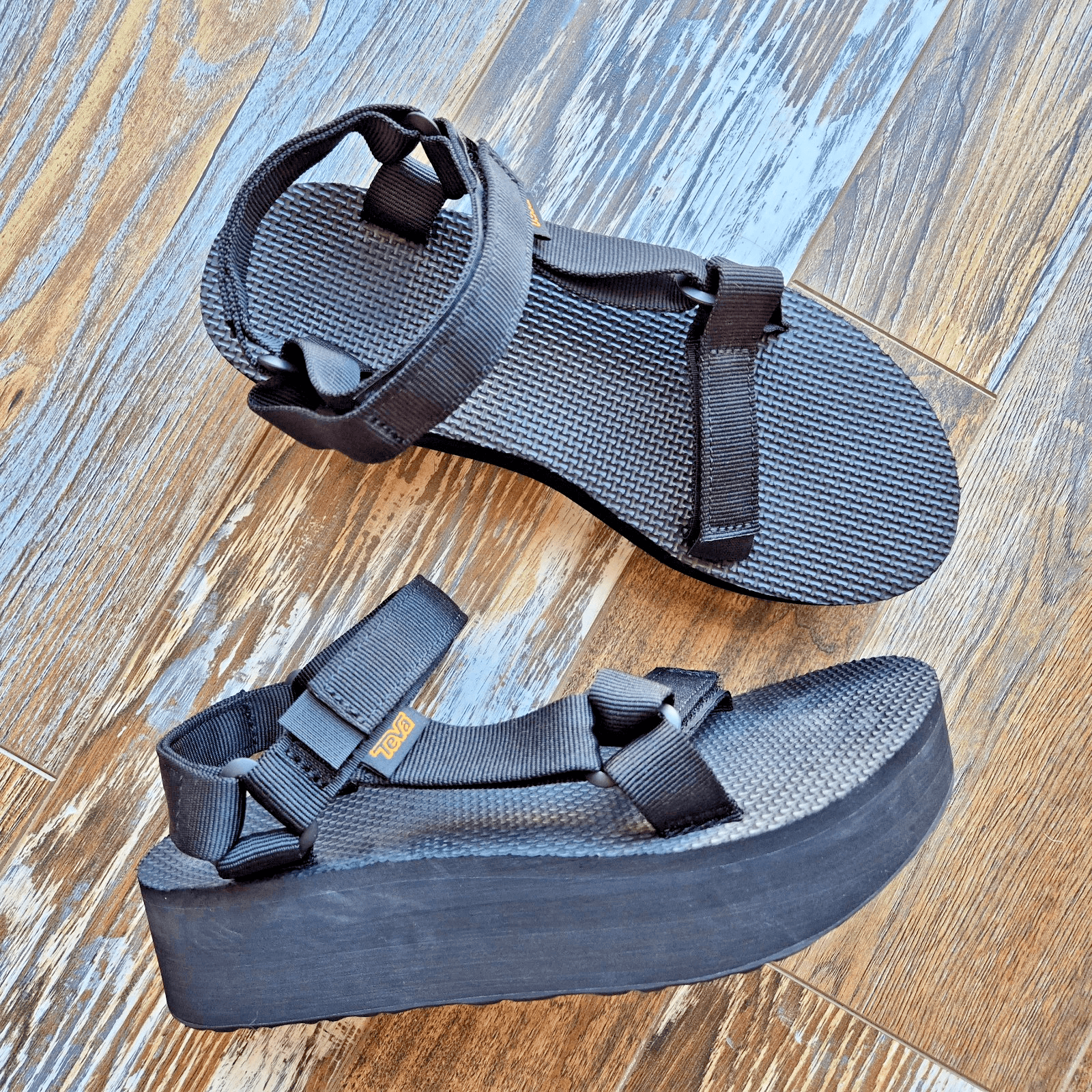 NWoB Teva Flatform 4.5 cm. Universal Sport Sandals Hook&Loop Black Women's US8 - Thumbnail 3