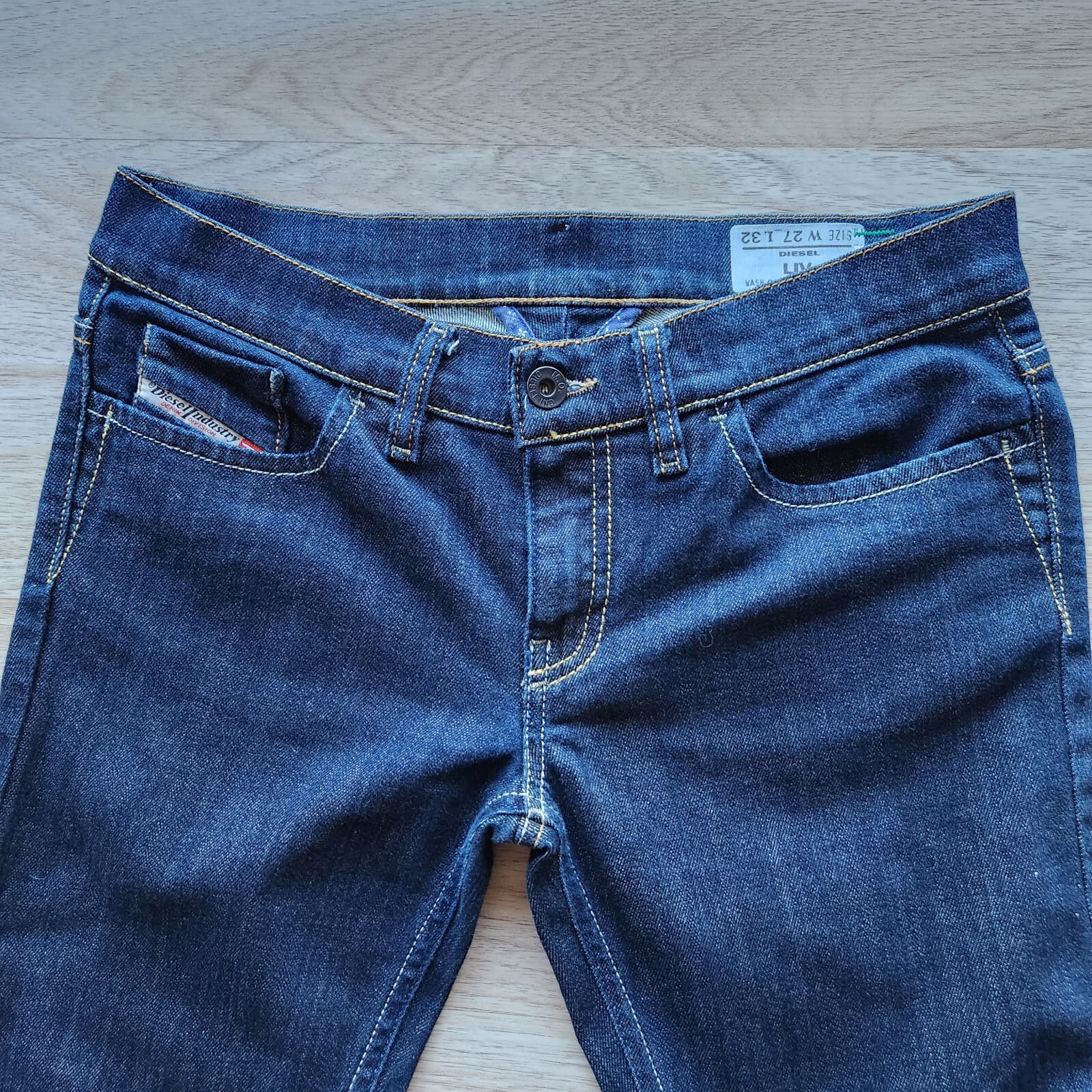 Diesel LIV Made in Italy Cropped Jeans Stretch Zip Darkwash-Blue Women 27x32 - Thumbnail 2
