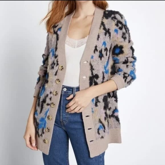 Modcloth A Fuzzing Feeling Oversized Cardigan V-Neck Button Floral Blue Tan Sz.L - Thumbnail 3